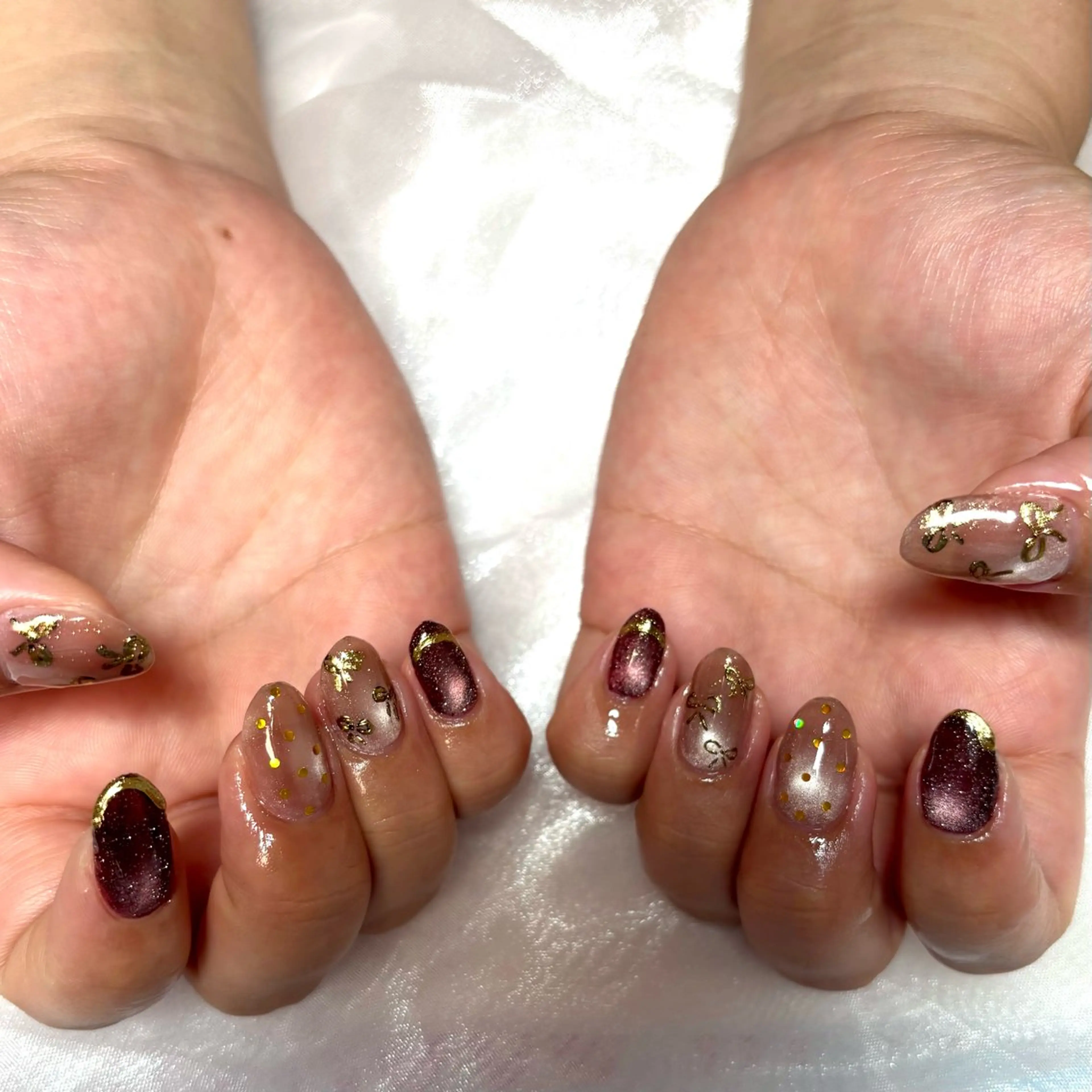 ネイル ドット ホログラムネイル マグネットネイル ミラーネイル リボン ハンドネイル ぽっぷん satomiのネイルデザイン