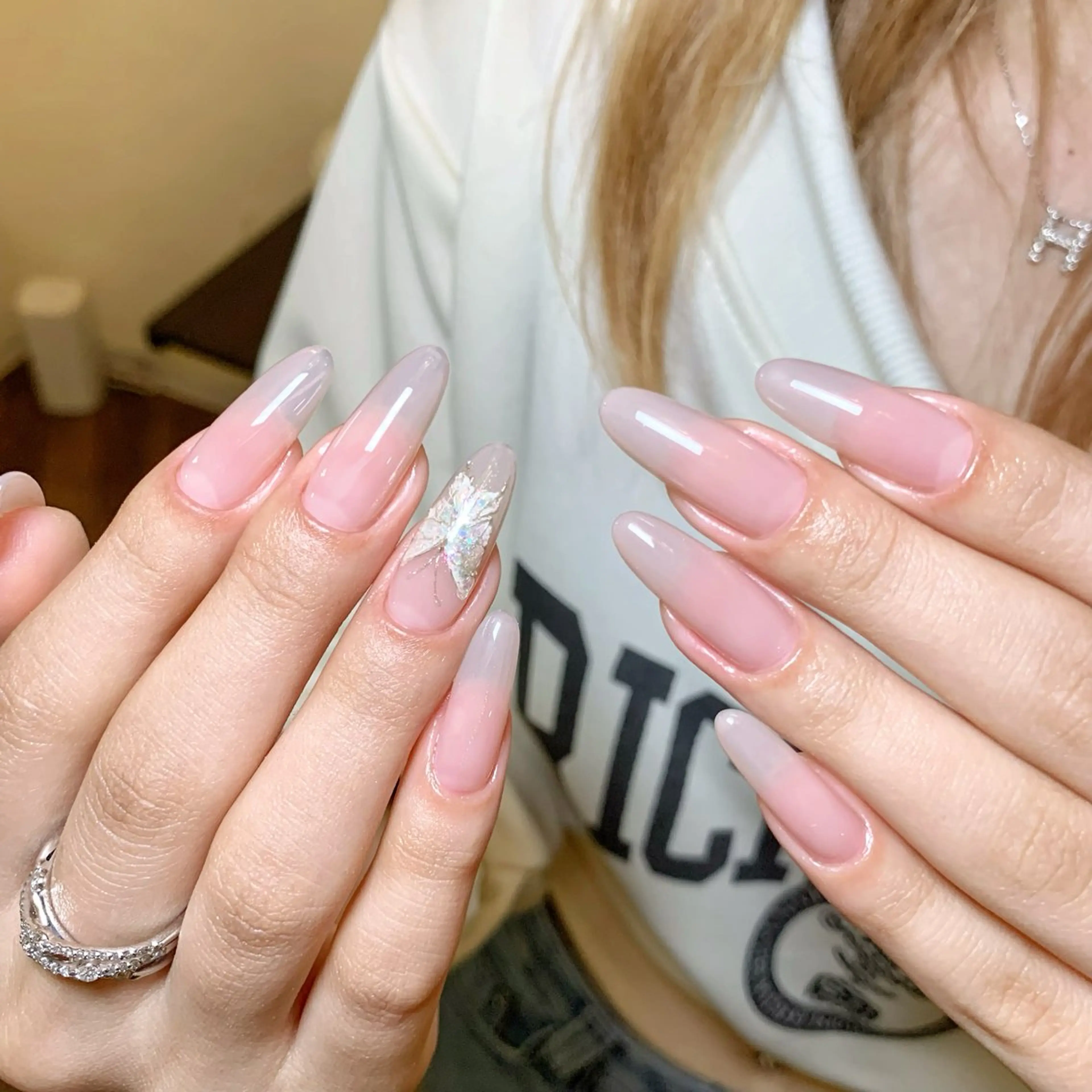 ネイル UnicornNail所属・Unicorn Nail 矢場町店のネイルデザイン