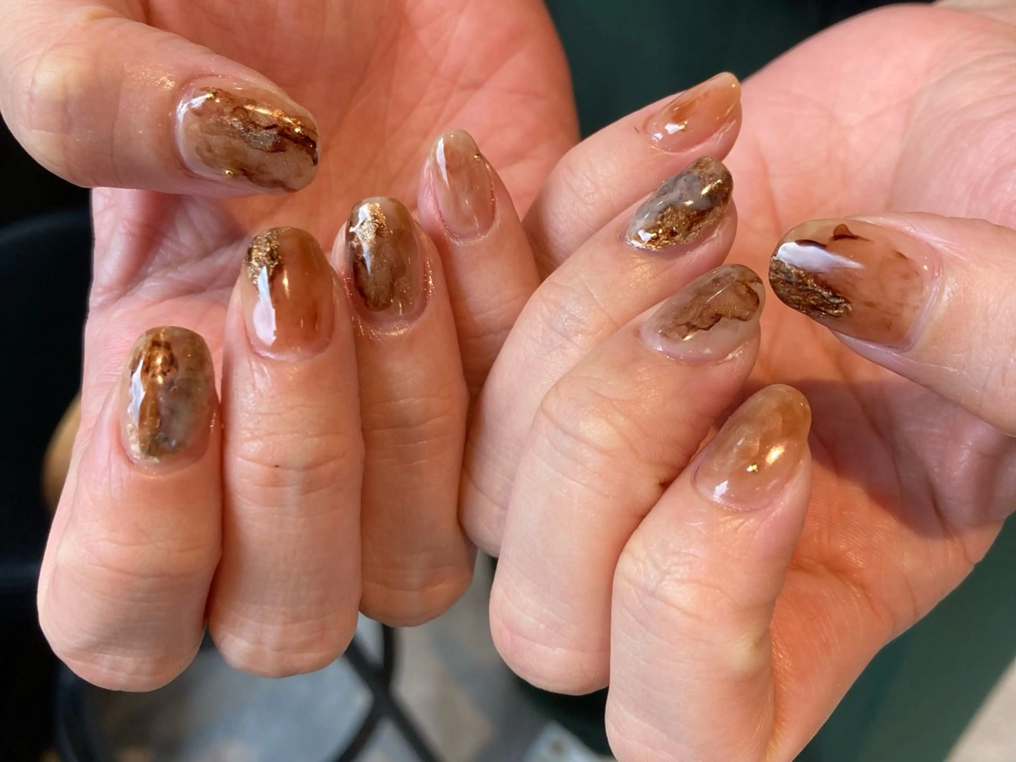 ネイル ハンドネイル shio ♡ 1月予約受付中のネイルデザイン