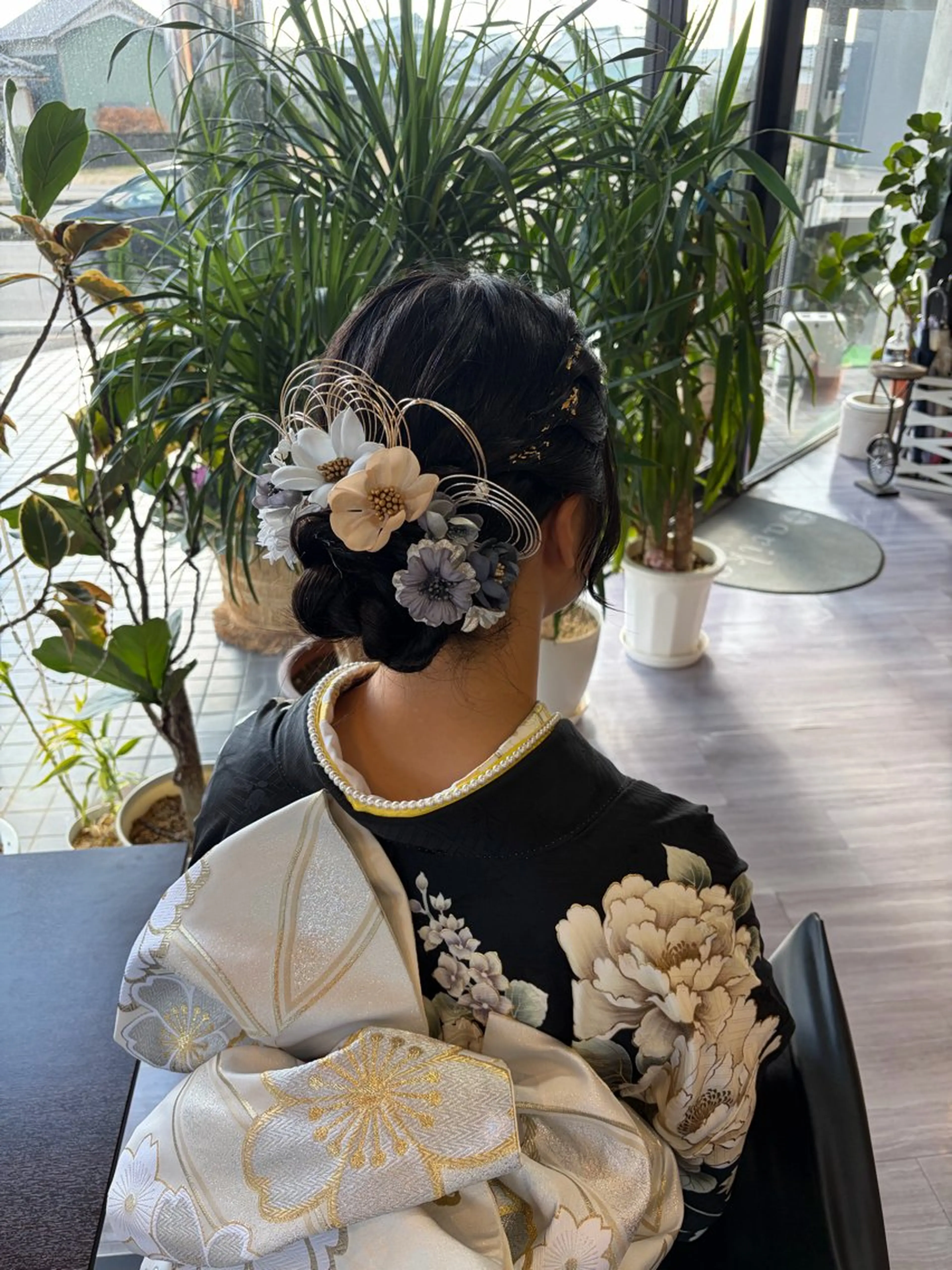 ロング ヘアセット arika マユのヘアスタイル