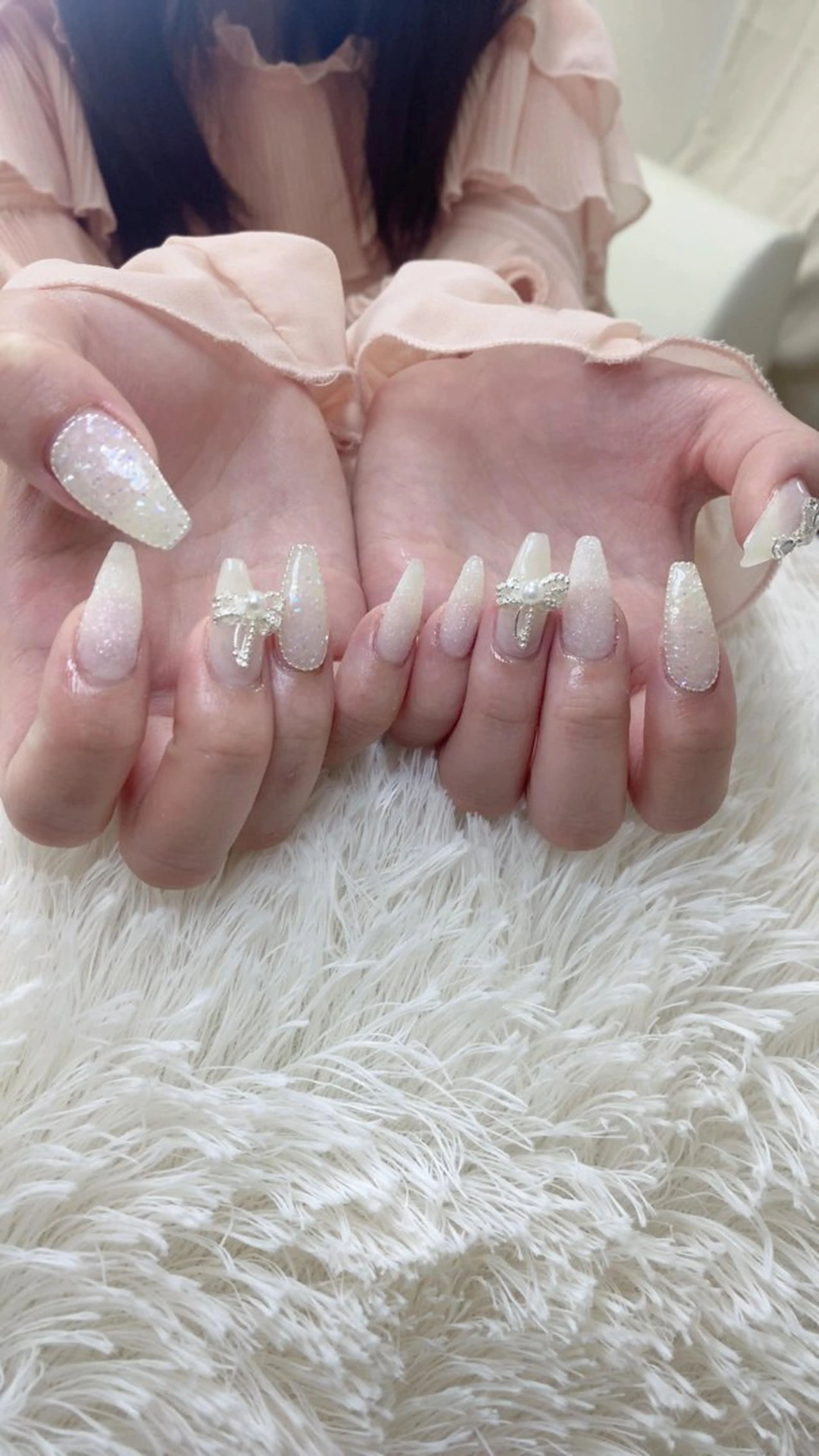ネイル チークネイル 桜ネイル フレンチネイル ジェルネイル グラデーション ハンドネイル ハンドケア Hara Nail 【パラジェル使用】のネイルデザイン