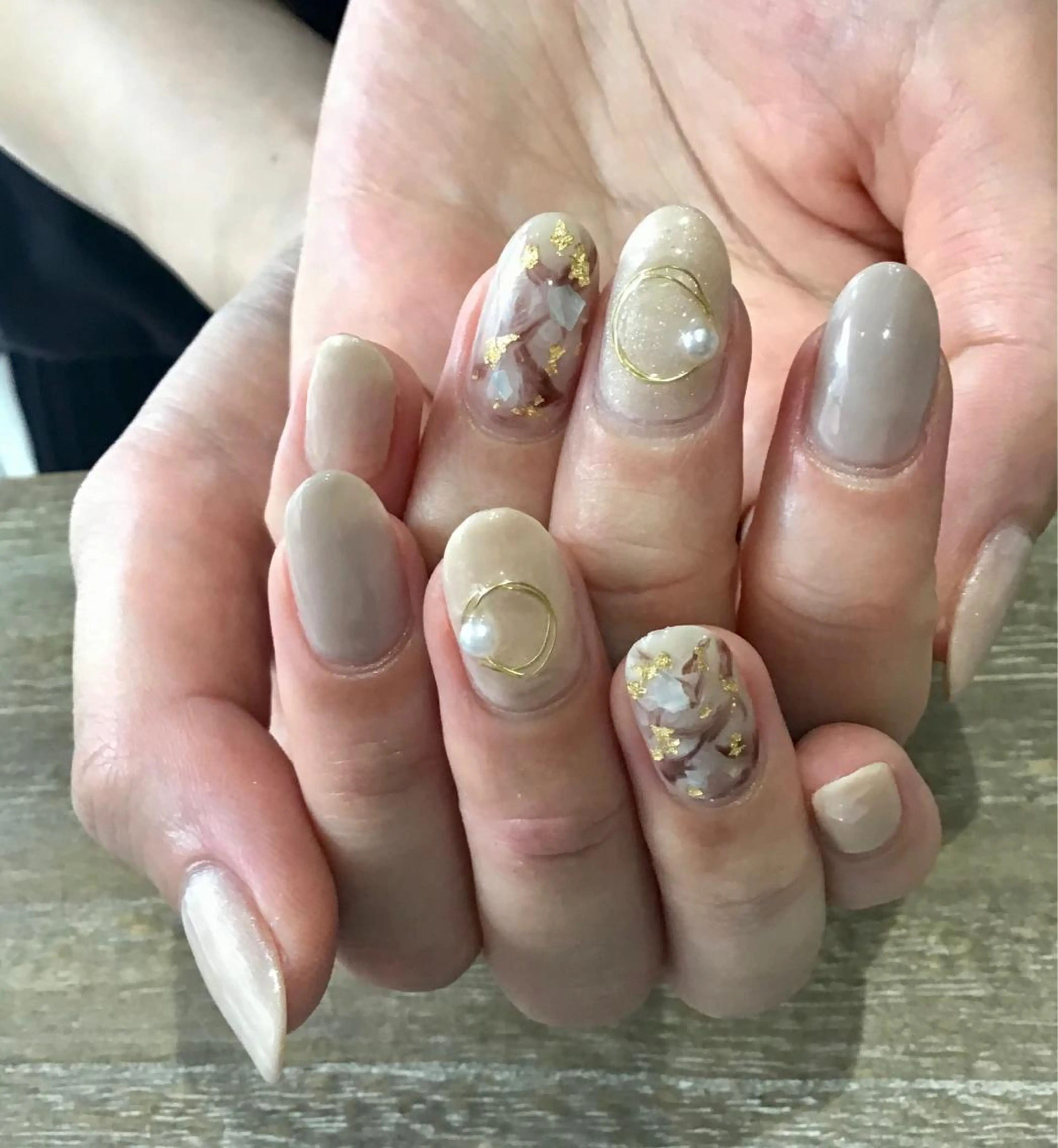 ネイル Nest 平出のネイルデザイン