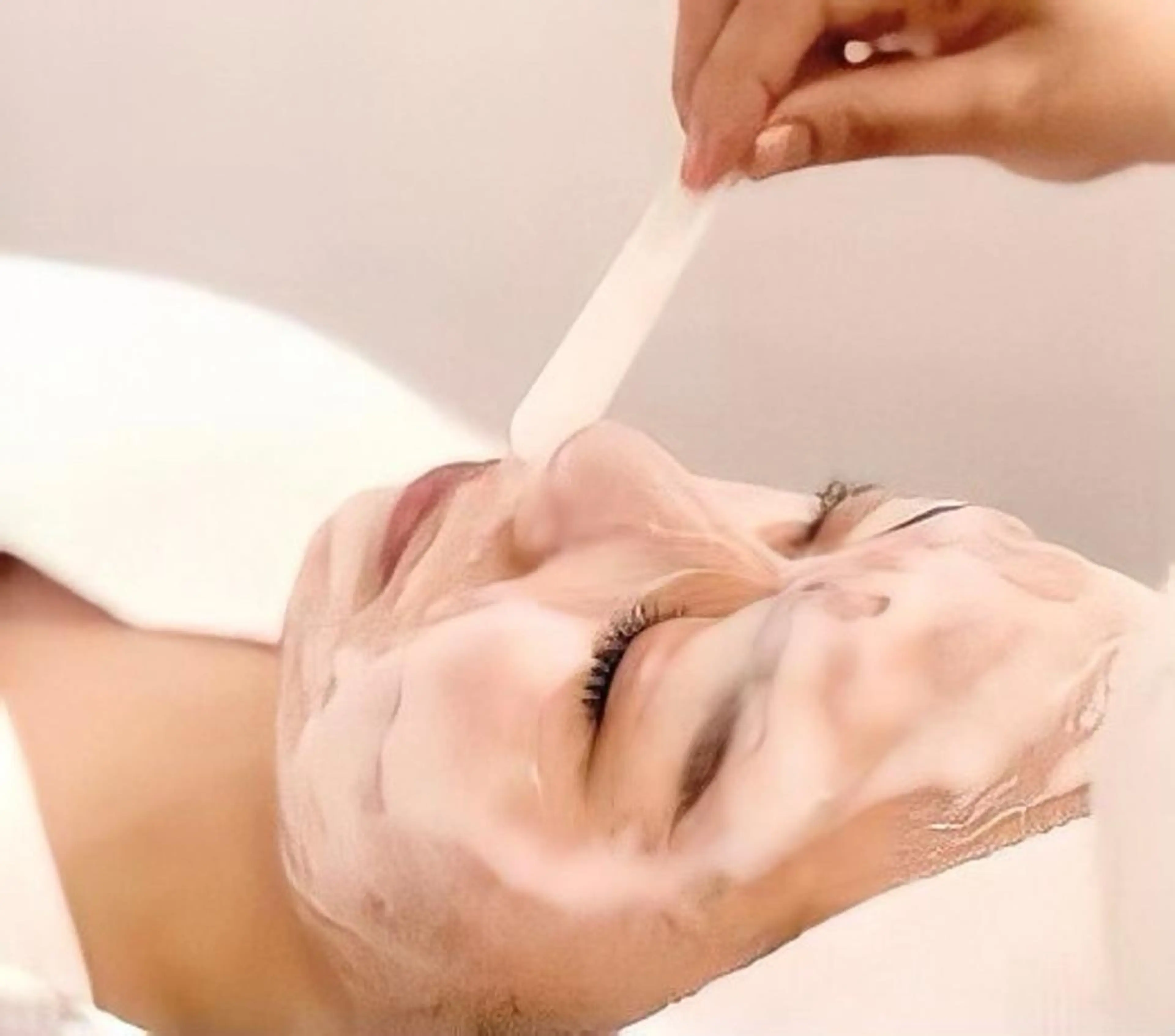 田中みな実さん愛用！整形級の炭酸ガスパック🫧エニシーグローパック＋保湿パック付🌷 ¥4300の写真