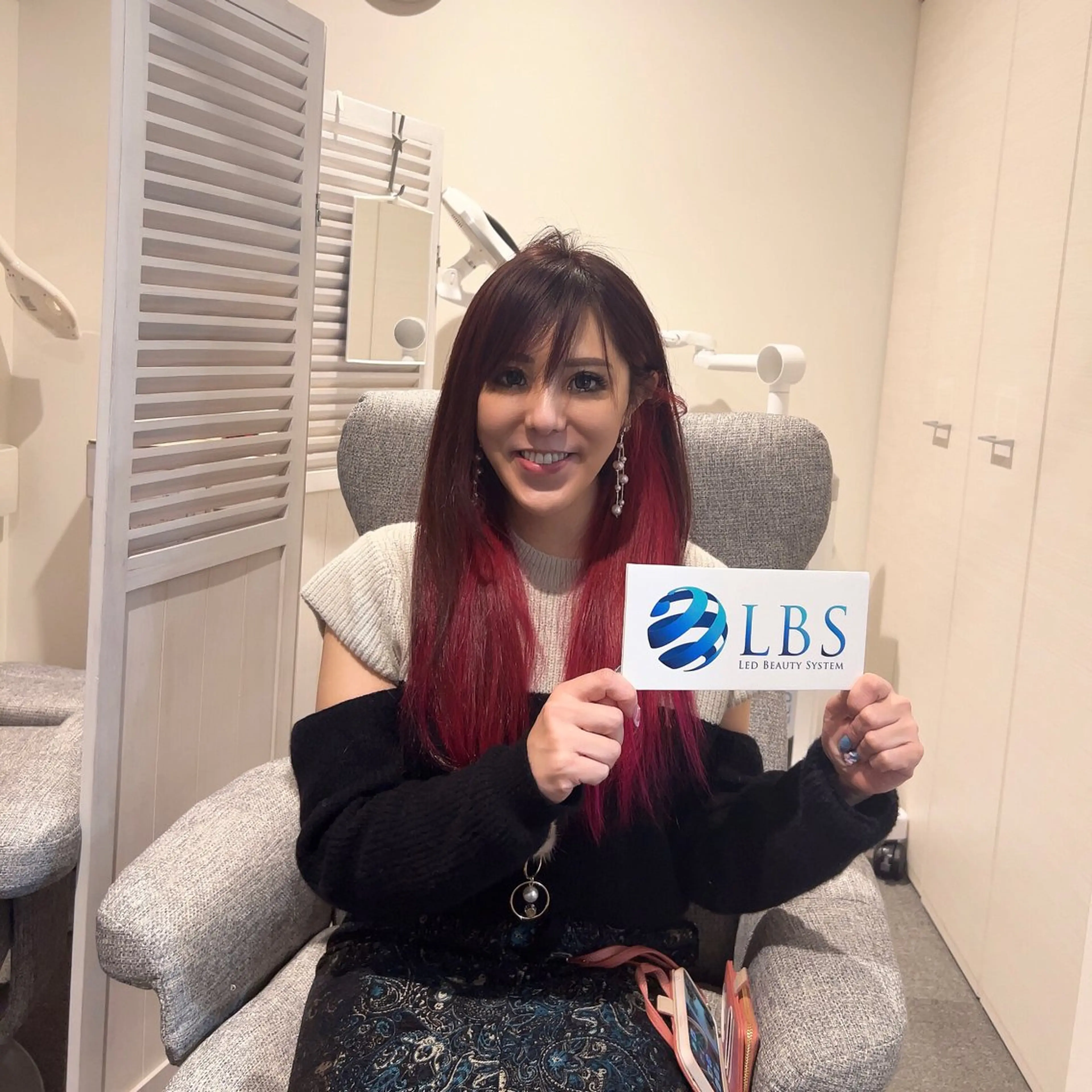 カラー エステ リラク LBSホワイトニング上野店所属・LBSホワイトニング 🌐 上野店公式のエステ・リラクイメージ