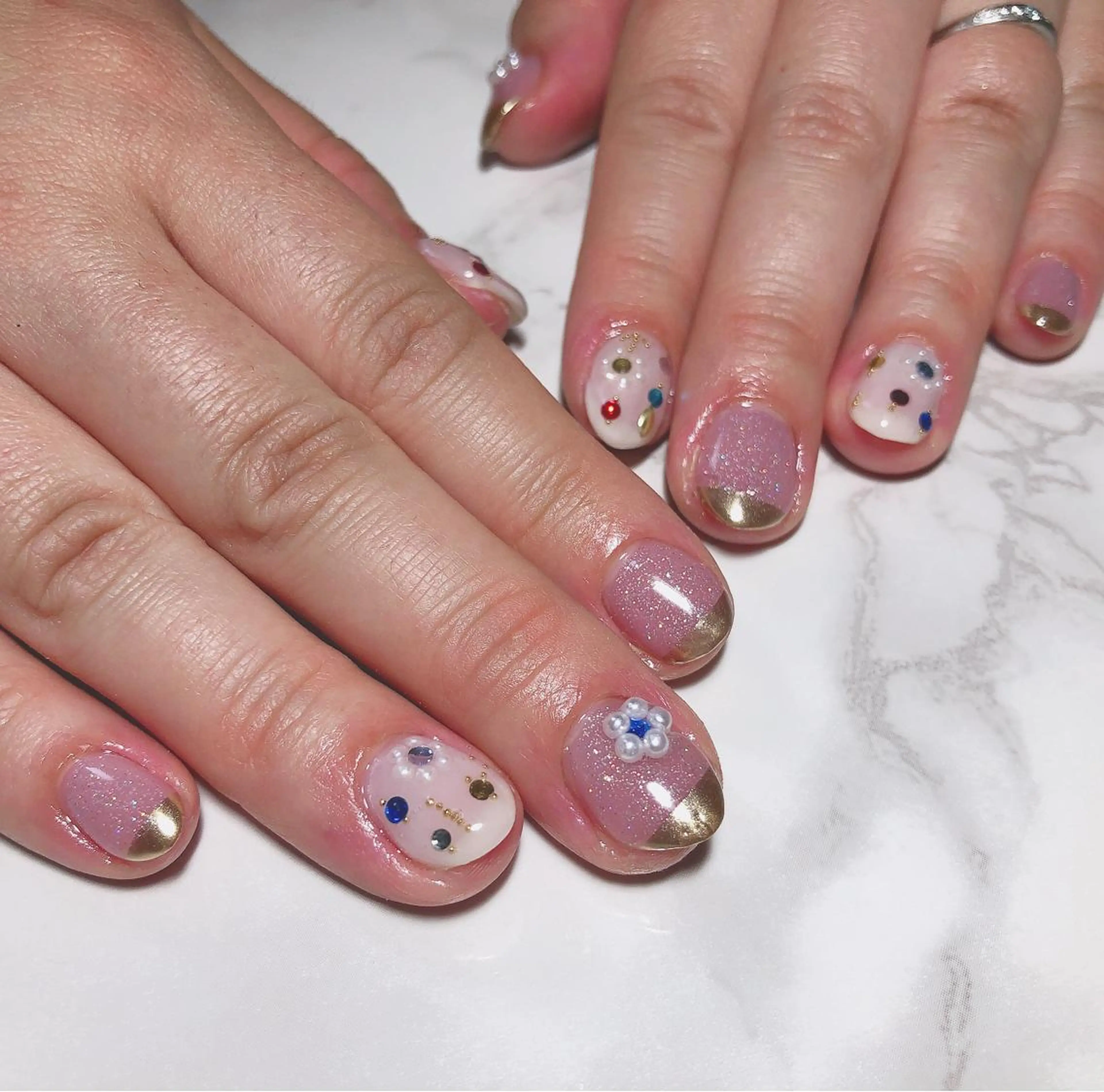 ショート ネイル ショートヘア ジェルネイル ロングネイル ニュアンスネイル パラジェル 安藤 紅実のその他イメージ