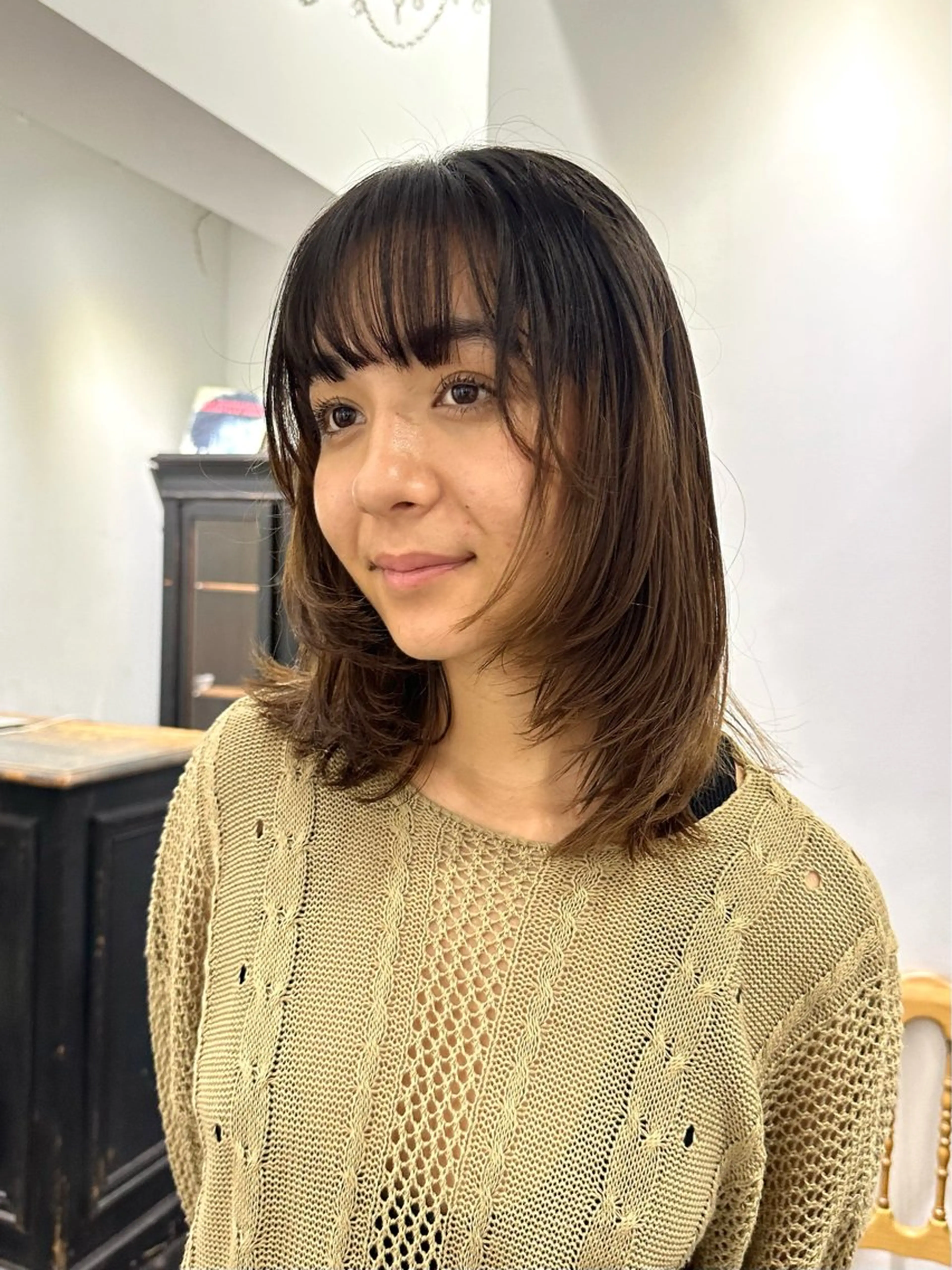 セミロング カラー レイヤーカット カット トリートメント REAL 心斎橋所属・ブリーチ/ベージュ /ピンク🦋ナツミのヘアスタイル