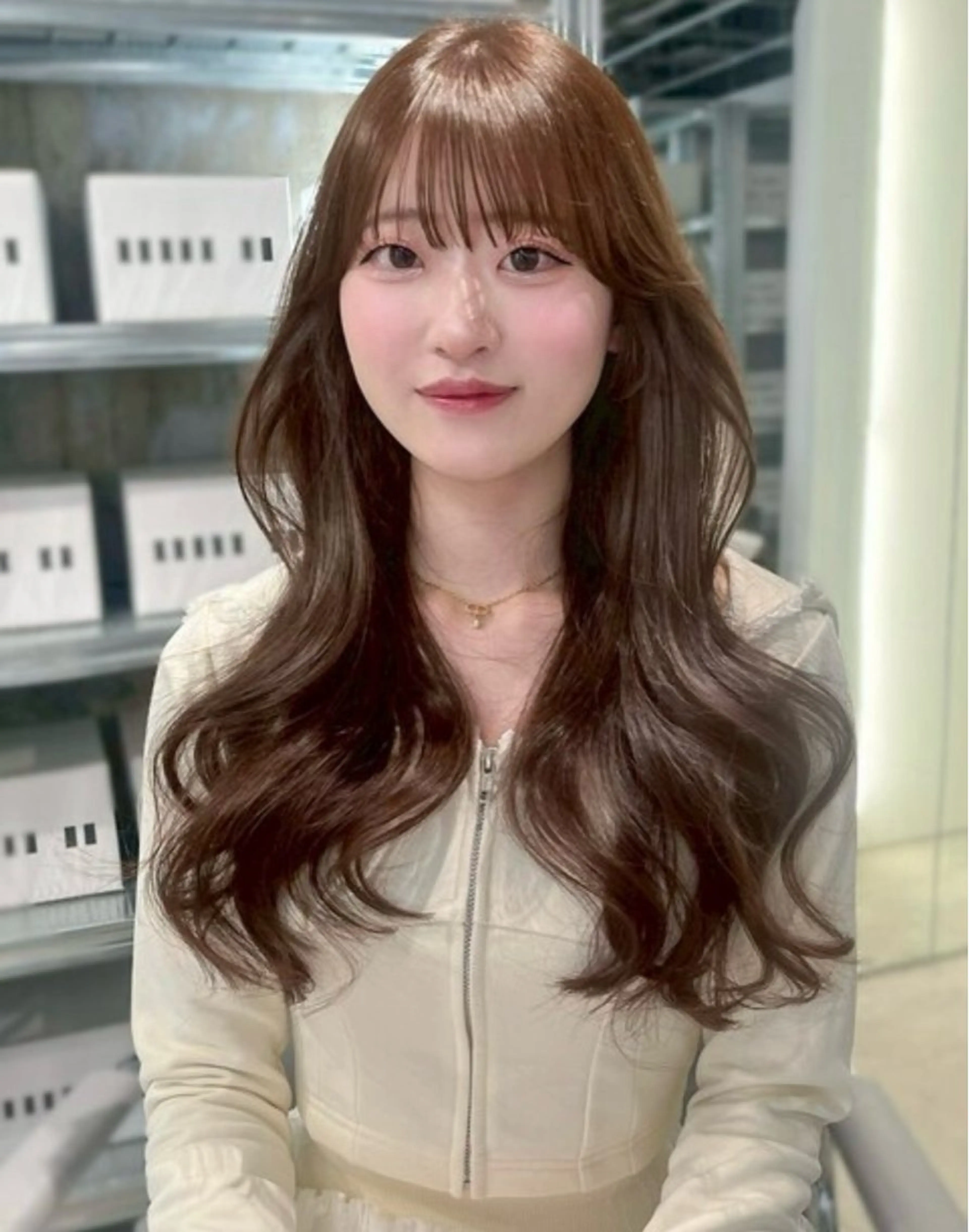 ロング カラー カット ヘアカラー トリートメント mana /韓国風レイヤーのヘアスタイル