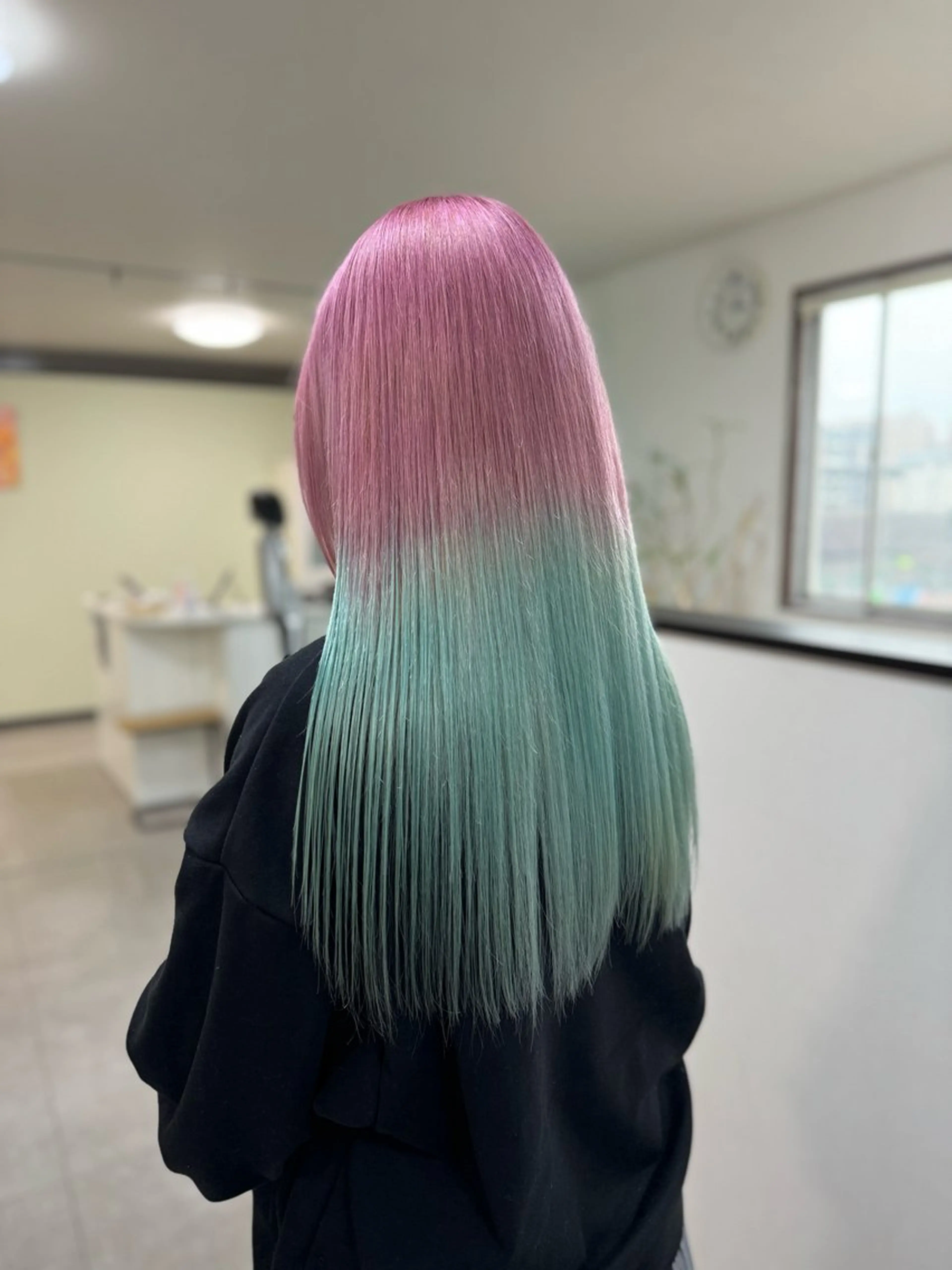 デザインカラー+トリートメントの写真