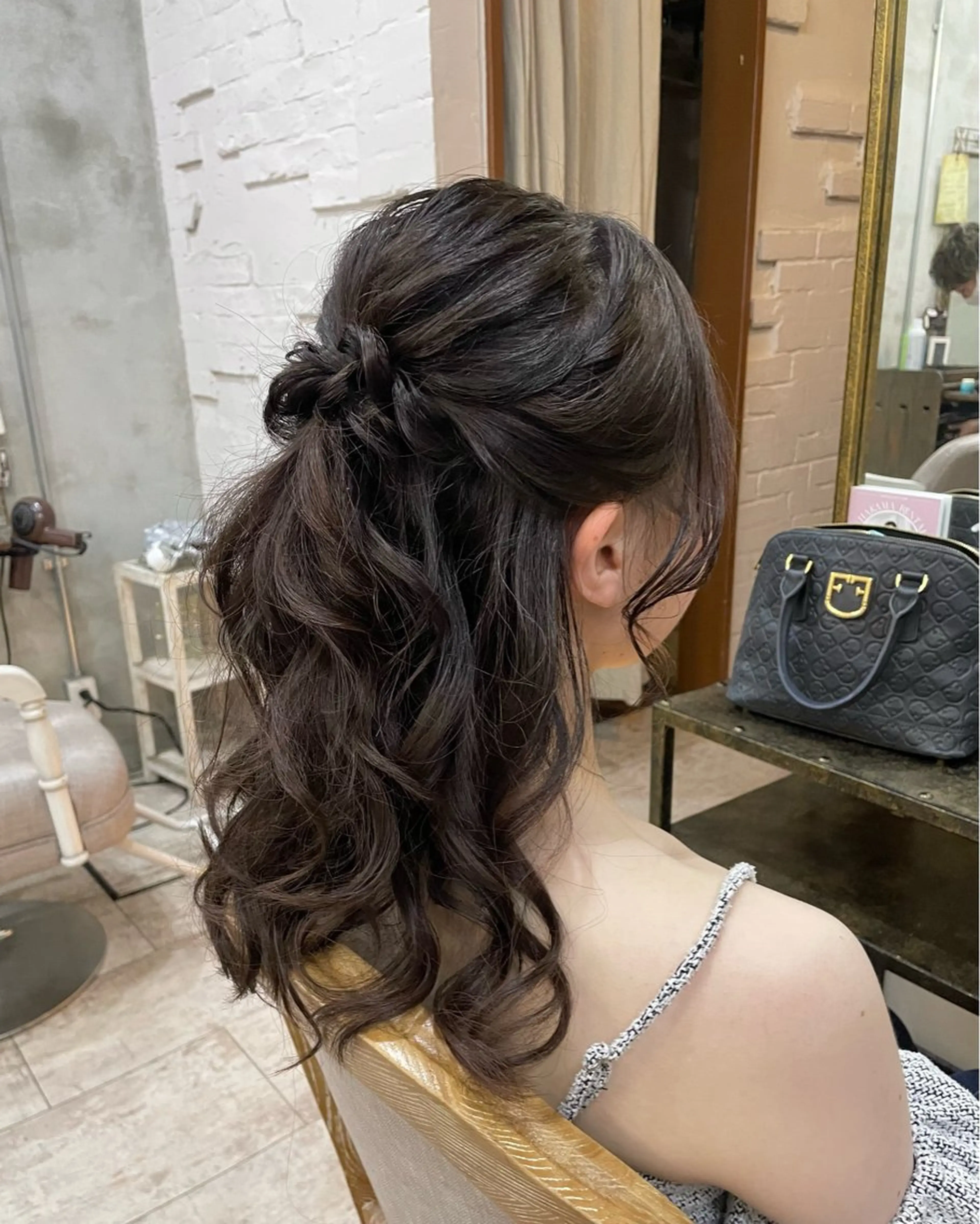 ロング ヘアアレンジ ヘアセット 【ピンク/韓国ヘア/ ヘアセット】亜海のヘアスタイル