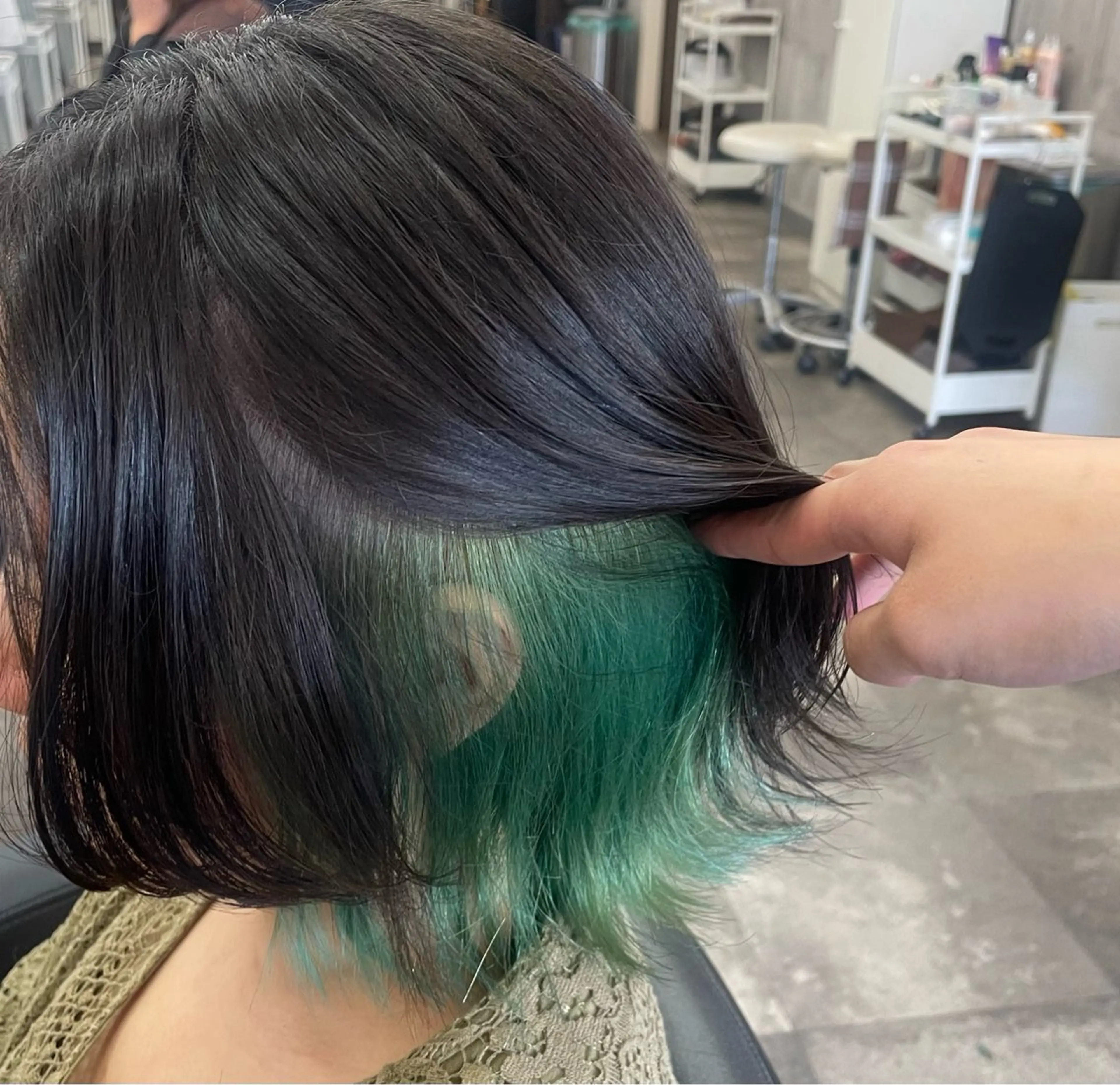 🌻ブリーチ込みインナーカラー＋シャンプーブロー🫧(プラス料金でトリートメントもご利用いただけます🌈)の写真