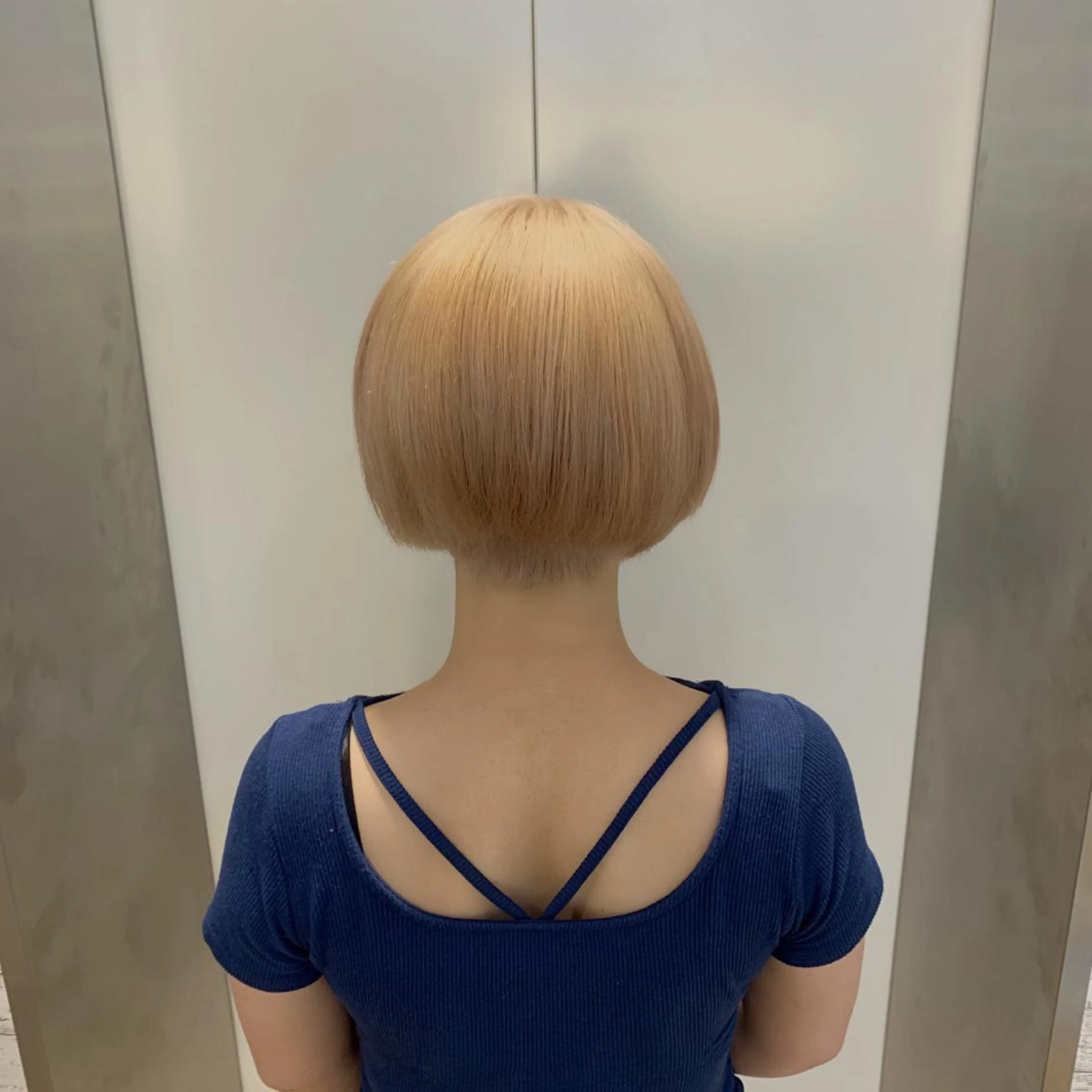 カラー ブロンド GOTODAYシェアサロン所属・天野 利咲のヘアスタイル