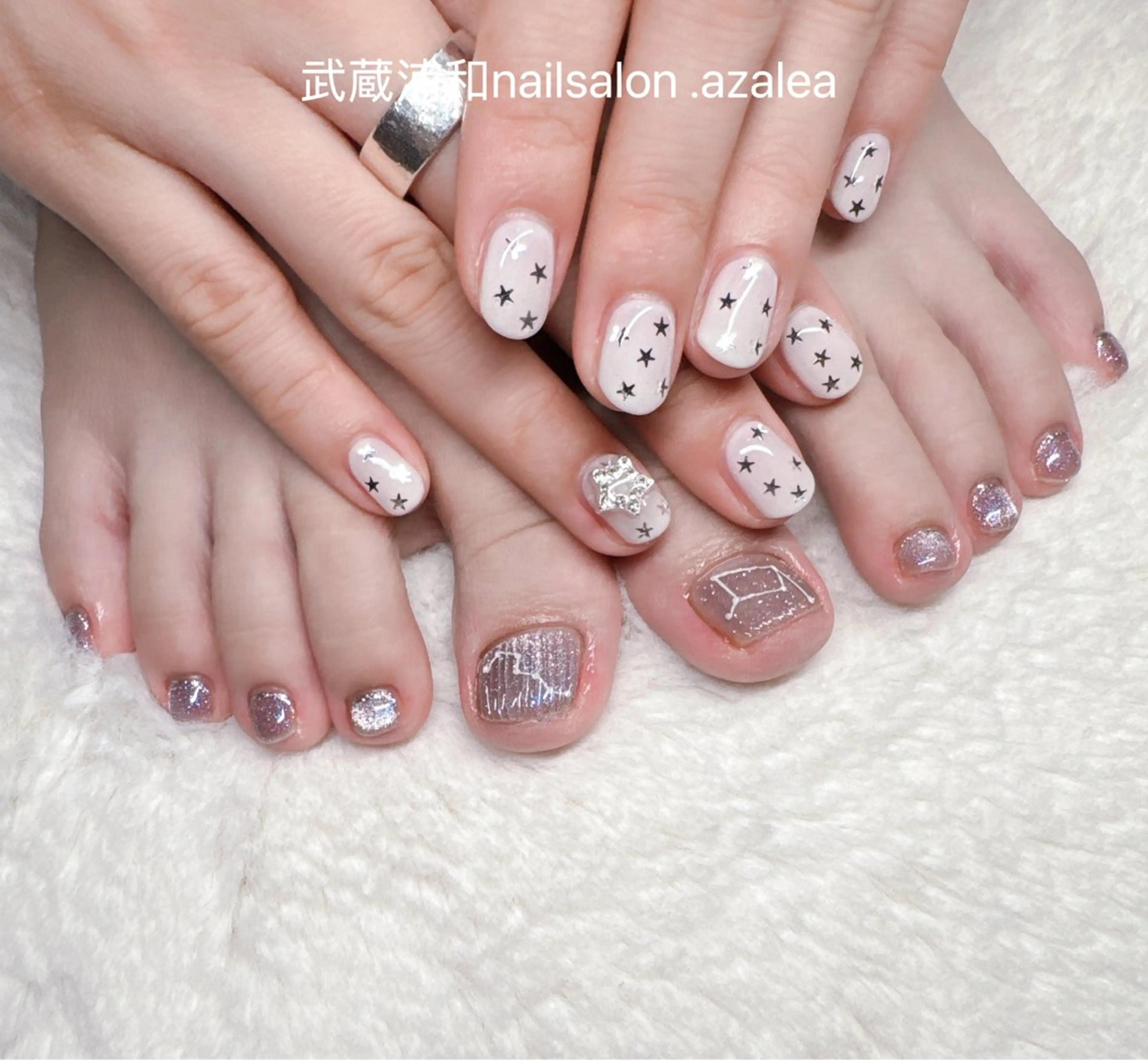 ネイル フットネイル R inのネイルデザイン