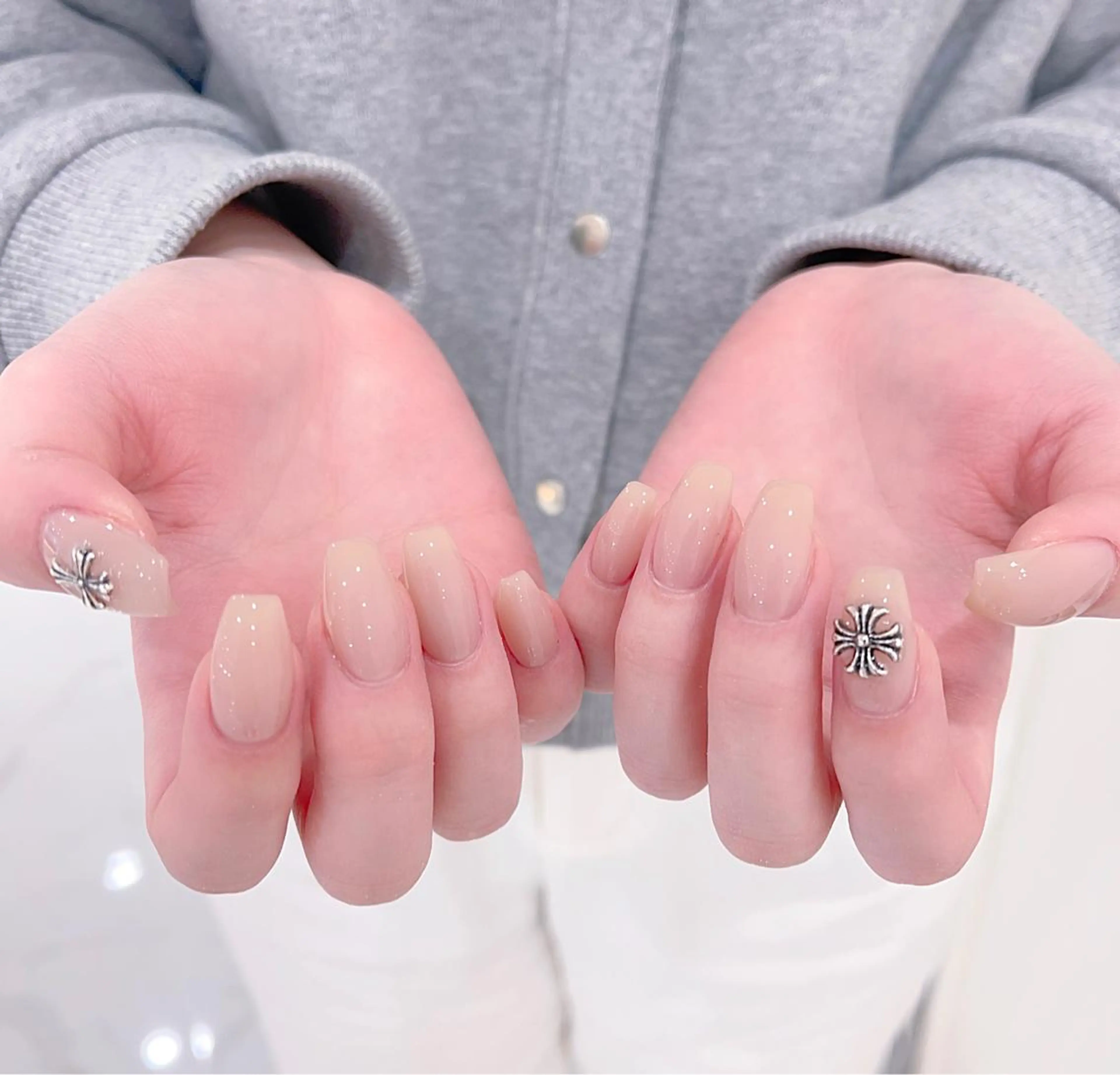 ネイル ハンドネイル FLY Nail Salonのネイルデザイン