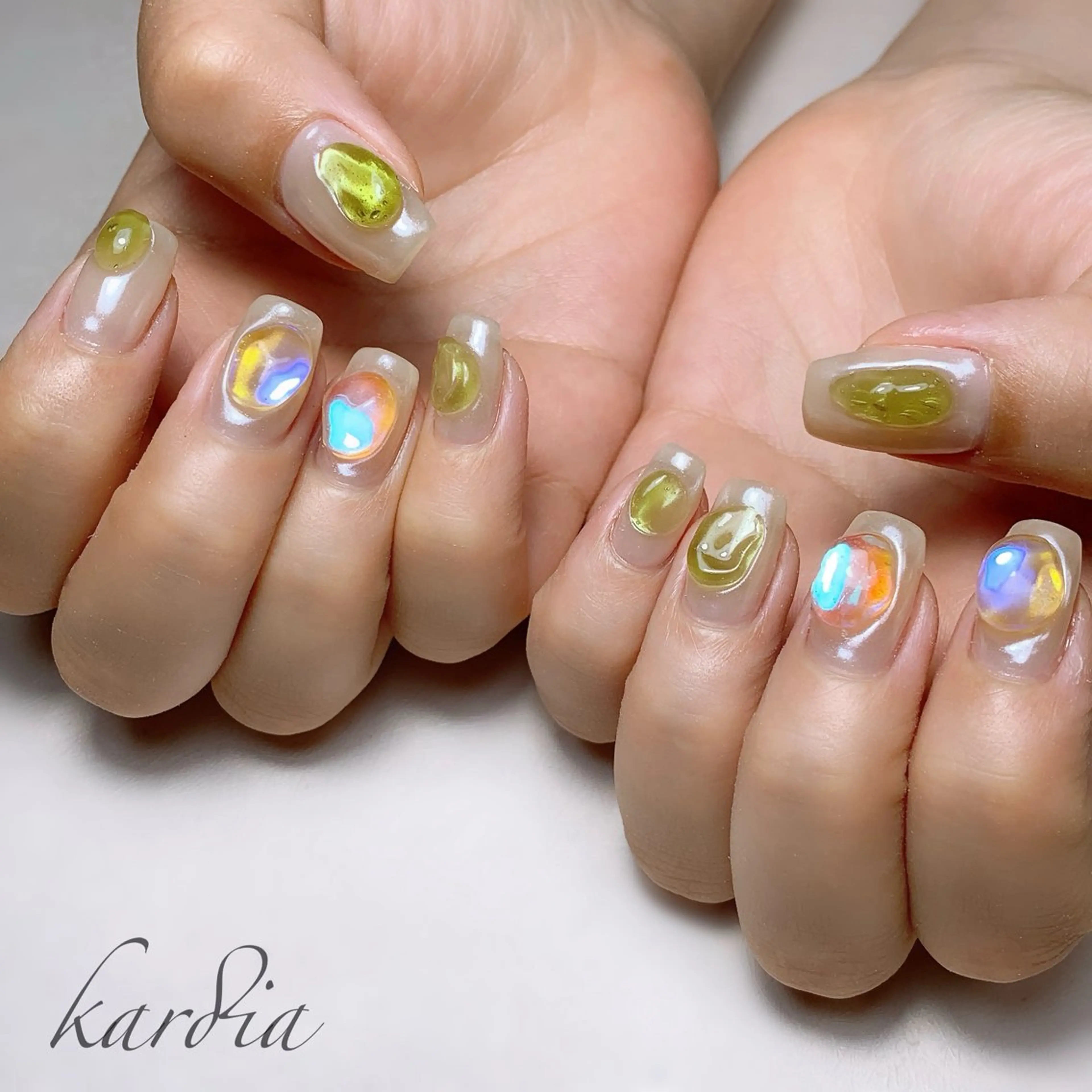 ネイル ハンドネイル καρδιά -ｶﾙﾃﾞｨｱ-のネイルデザイン