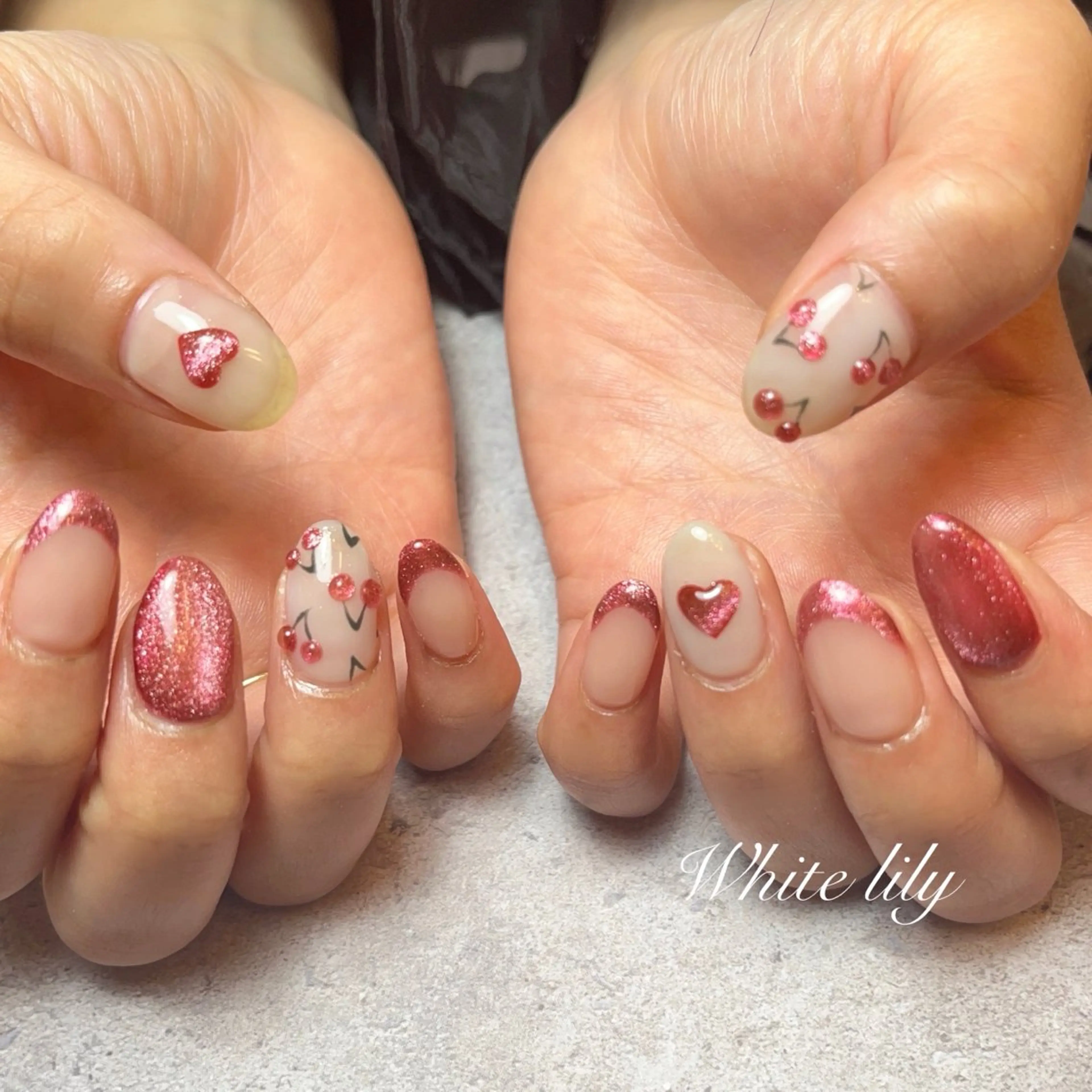 ネイル ハンドネイル White lily所属・牧田 雅世のネイルデザイン