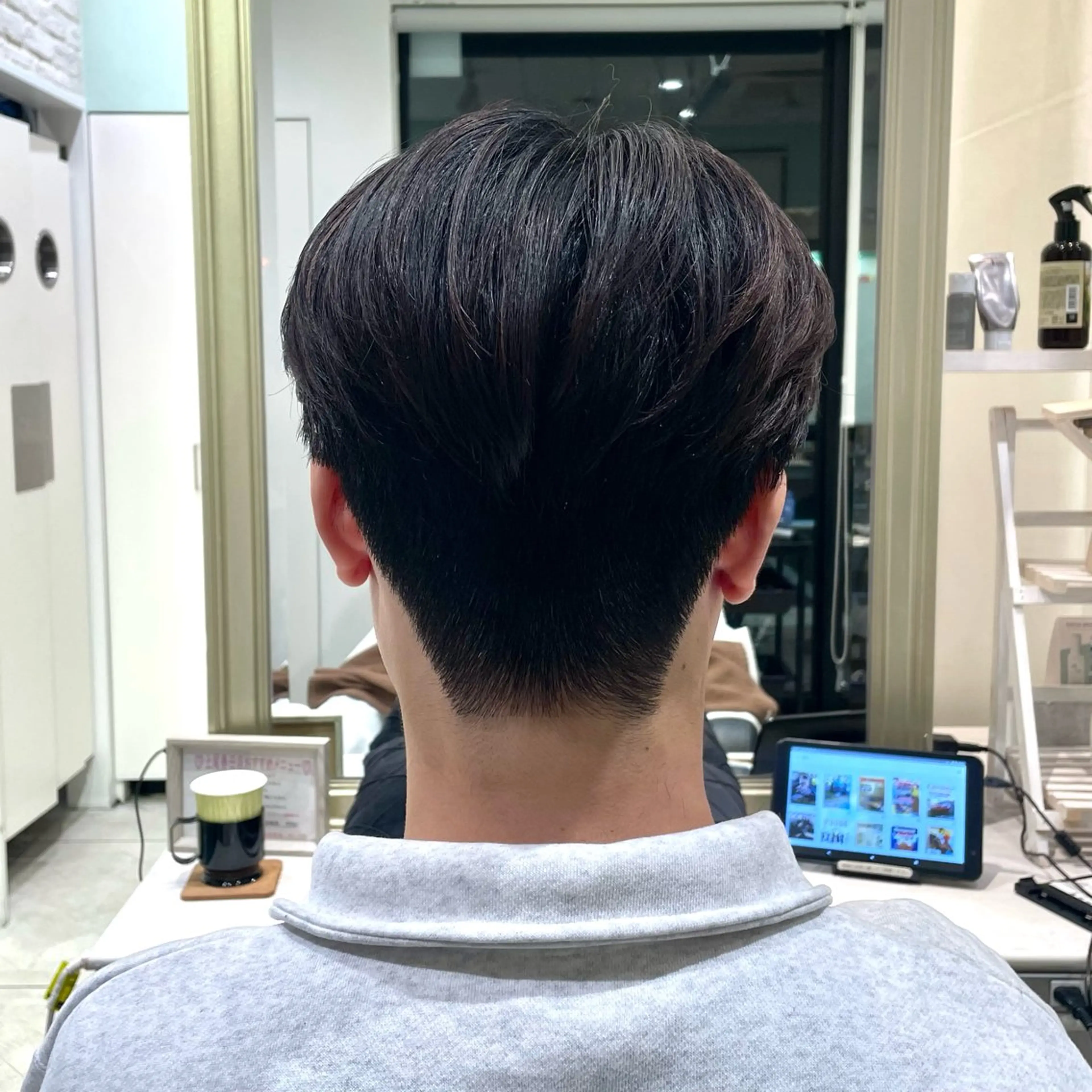 パーマ ヘアアレンジ メンズ パク・ボミン小野リエ 韓国ハーフ🦊のヘアスタイル