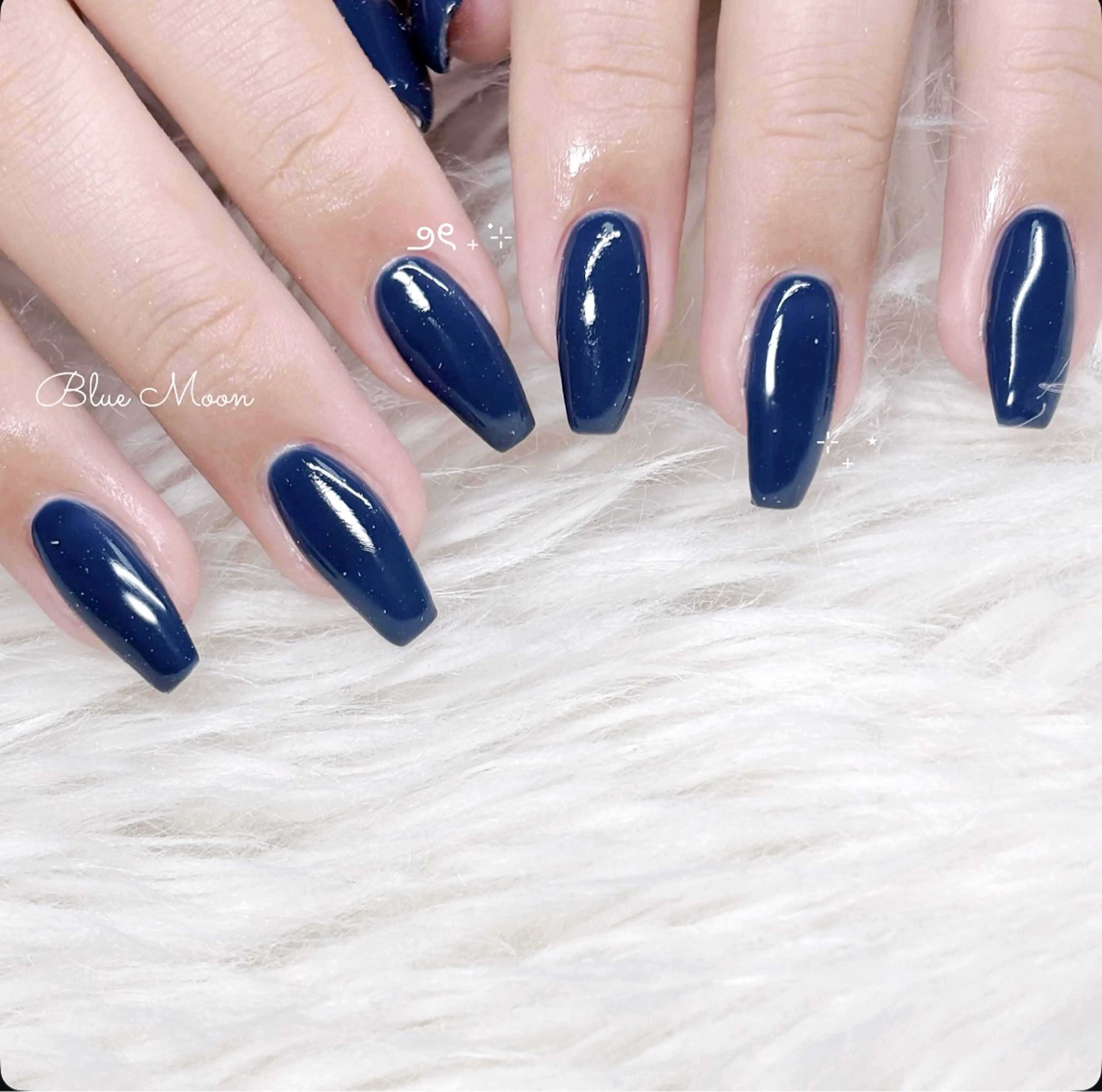 ネイル ハンドネイル フットネイル ハンドケア nail salon Blue Moonのネイルデザイン