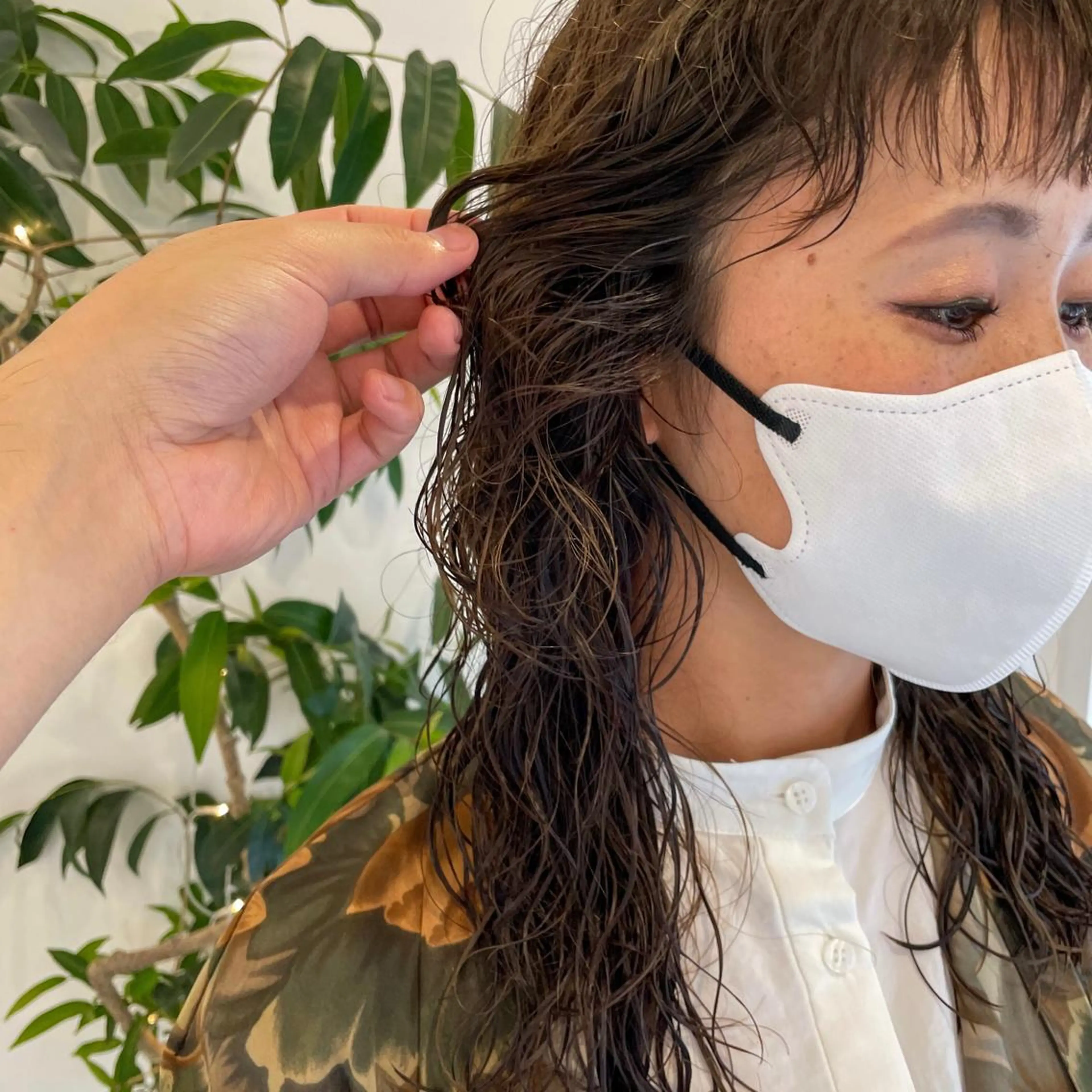 セミロング パーマ 切りっぱなしボブ ショートボブ セミロングパーマ ボブ 外ハネヘア 可愛いパーマスタイル といえばISSEYのヘアスタイル