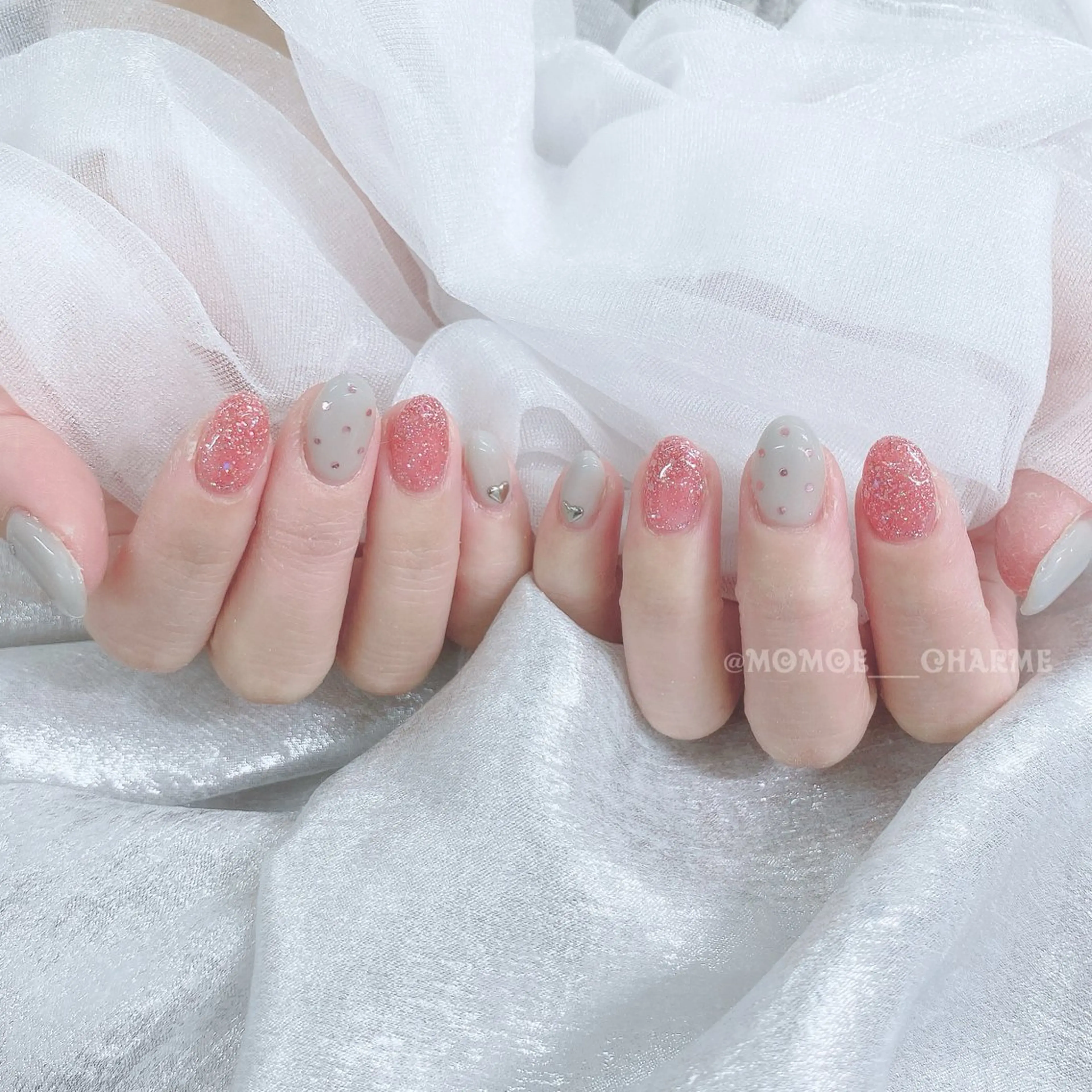 ネイル シンプルネイル ハンドネイル 遠藤 百恵のネイルデザイン