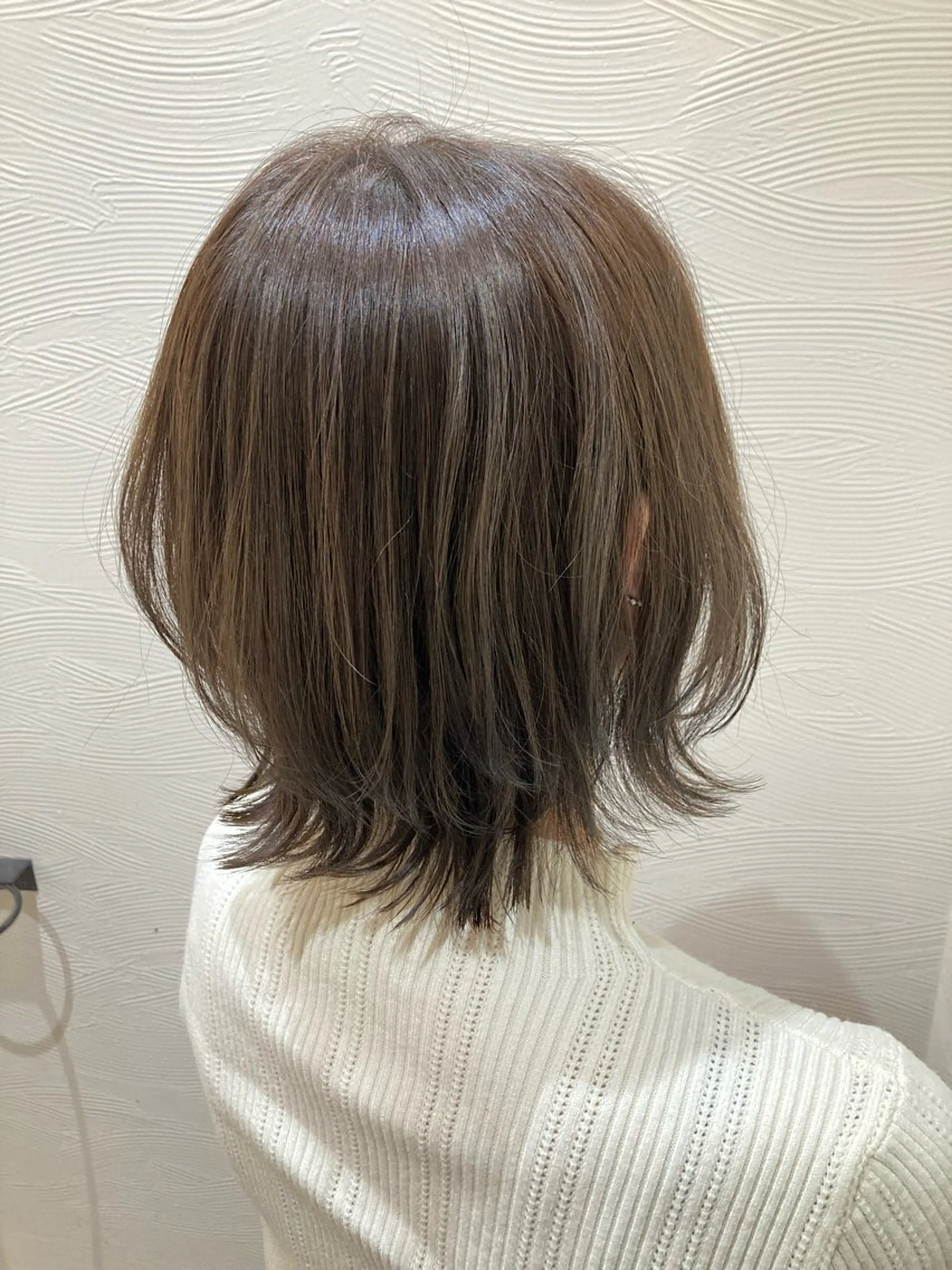 ミディアム カット ヘアカラー トリートメント 高藤 美佳のヘアスタイル