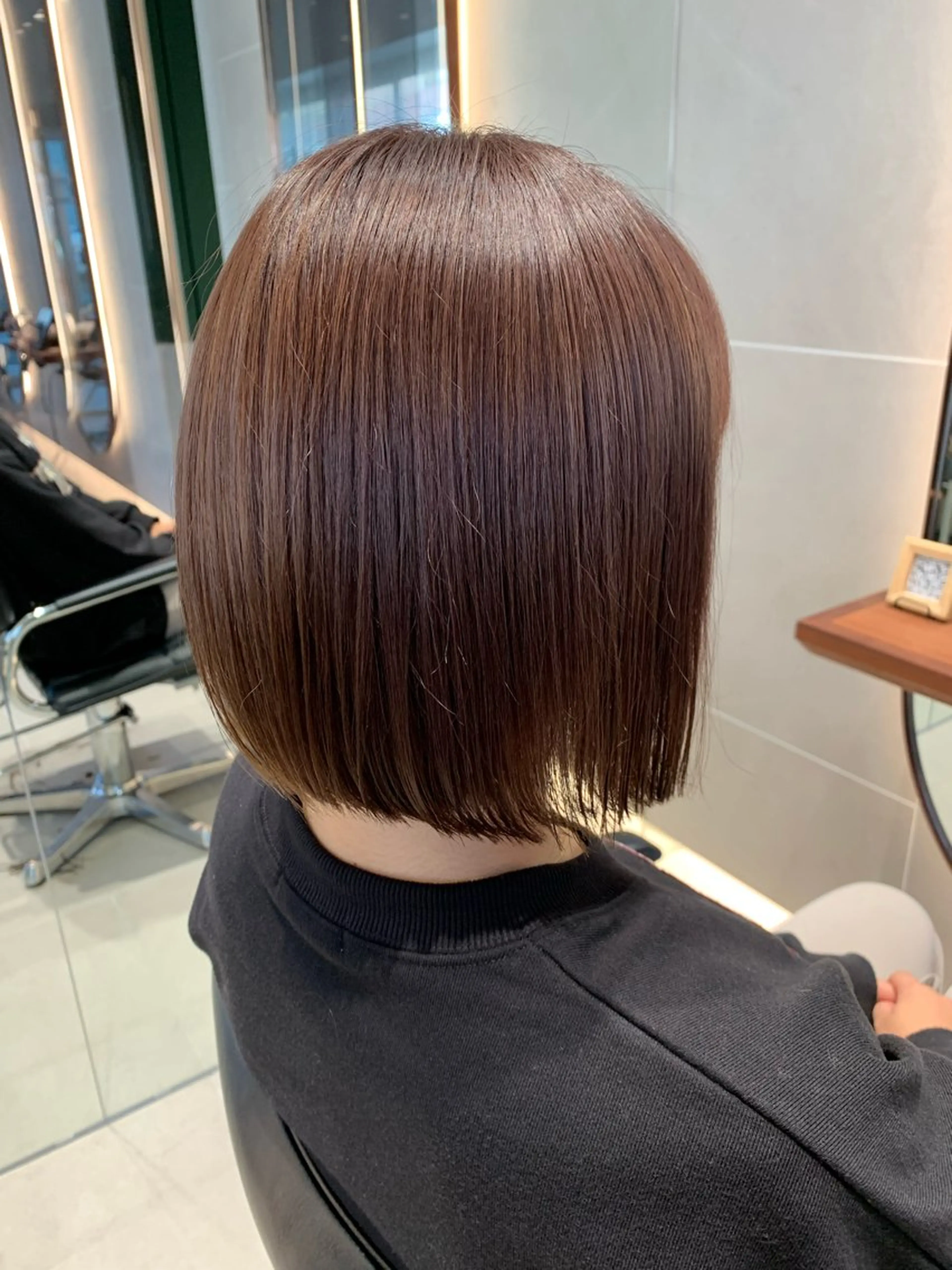 ミディアム 幡野 葵のヘアスタイル