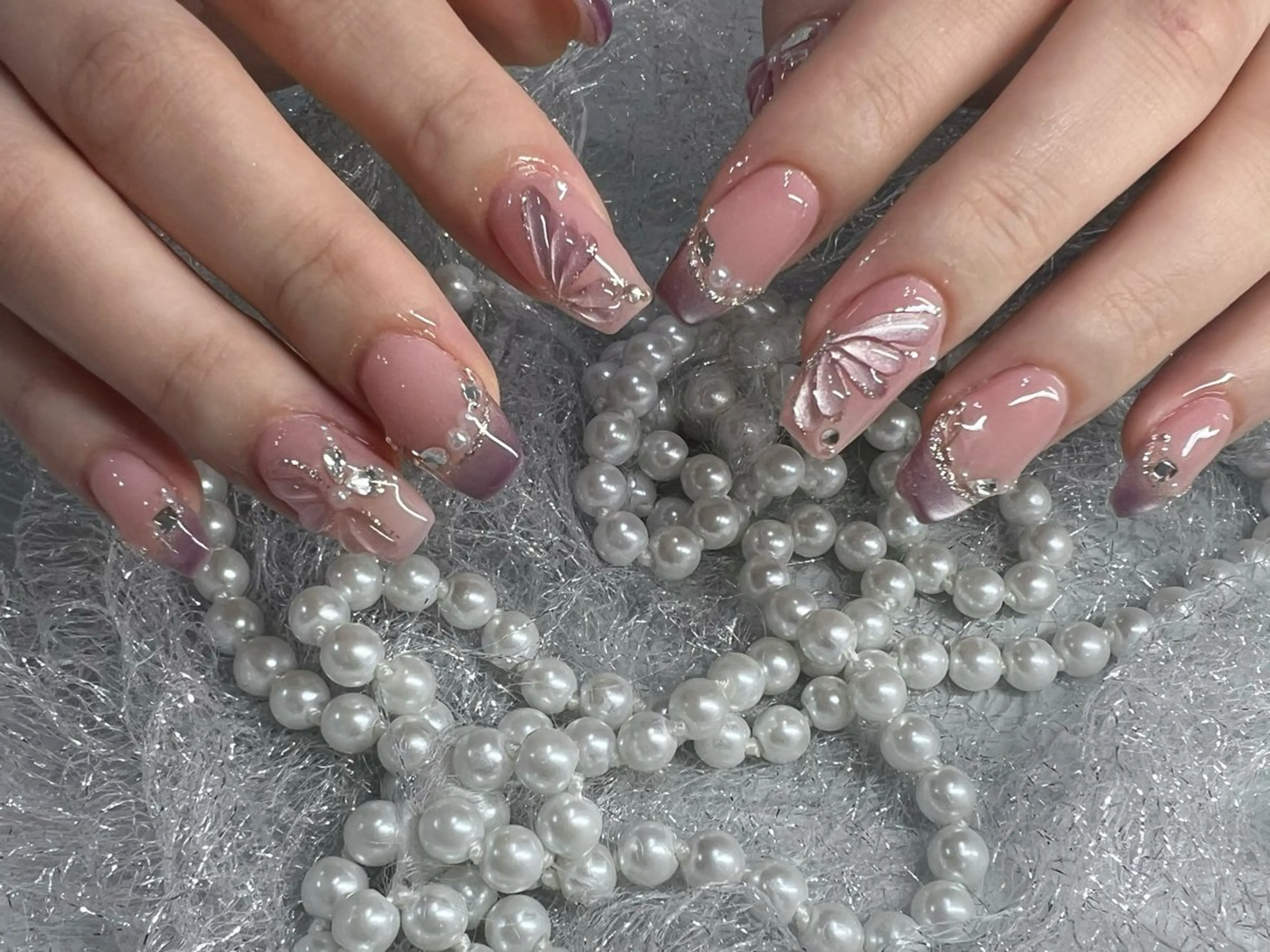 ネイル べっ甲ネイル クリアネイル ハート ホログラムネイル 大理石ネイル(マーブル) ハンドネイル More Glam 池袋東口店のネイルデザイン