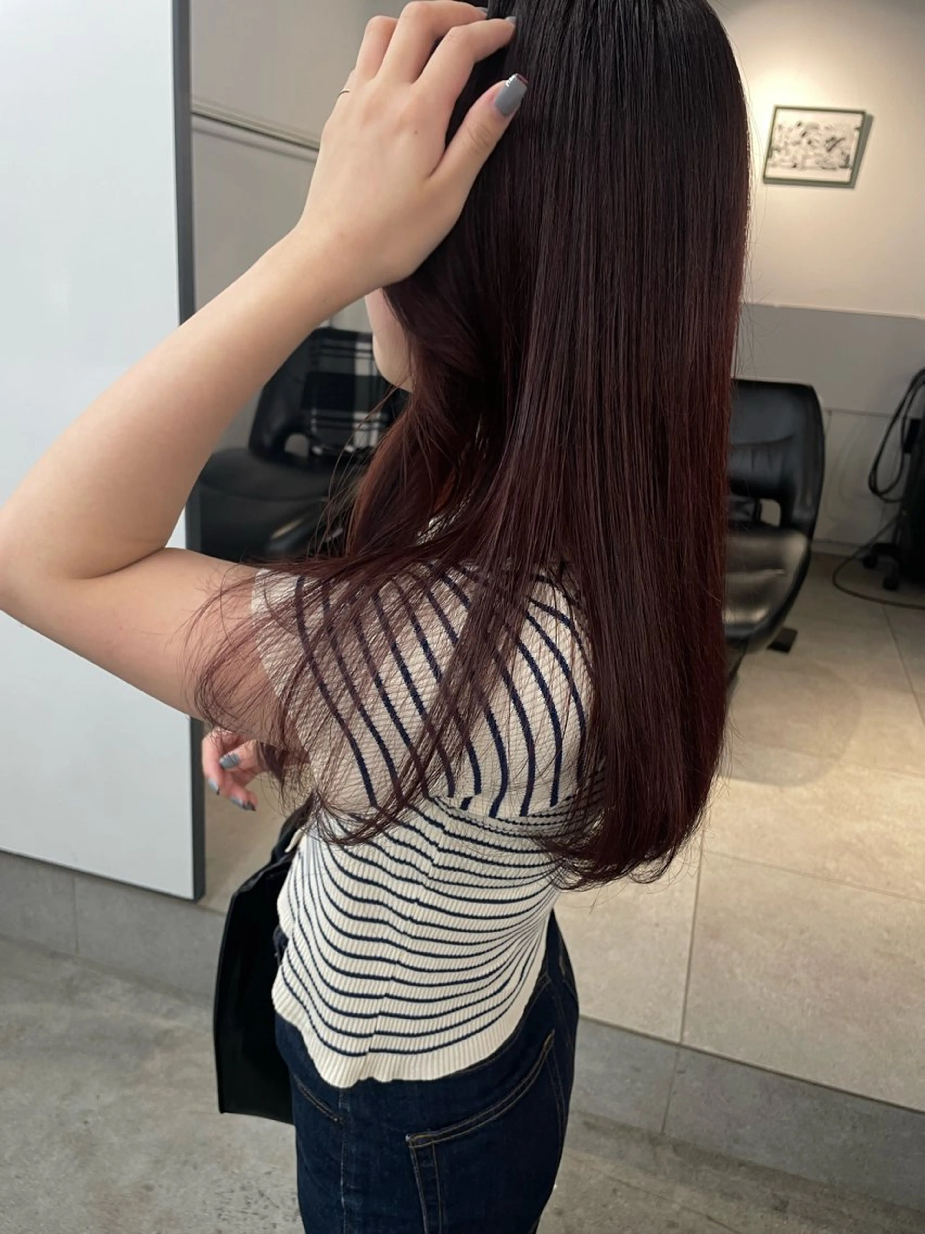 セミロング カラー パーマ、ボブ、透明感 カラー、小須田ゆあのヘアスタイル