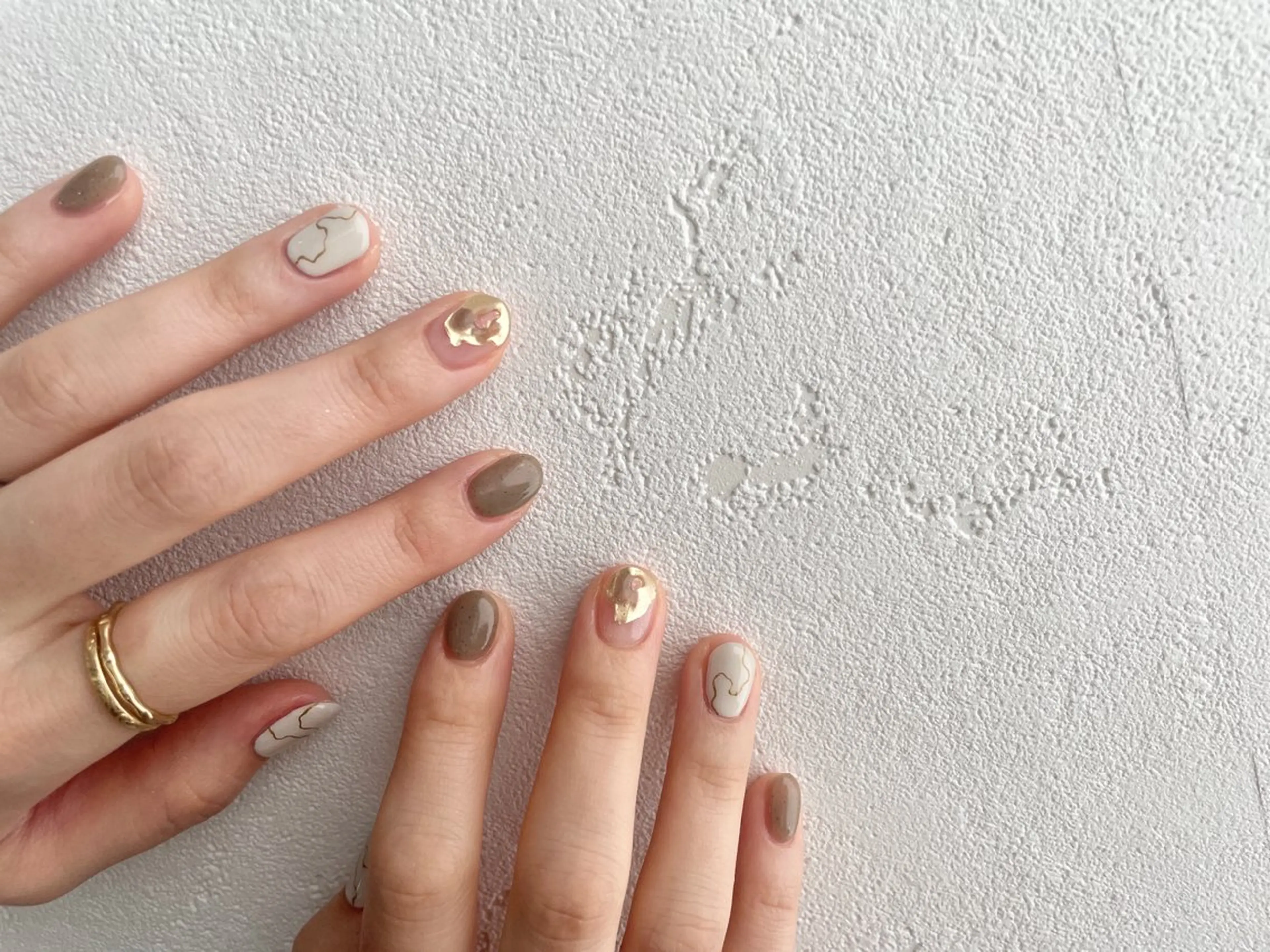 ネイル ジェルネイル グリーン 氷ネイル・うるうるネイル ニュアンスネイル 冬ネイル ハンドネイル 園田 ソノダのネイルデザイン