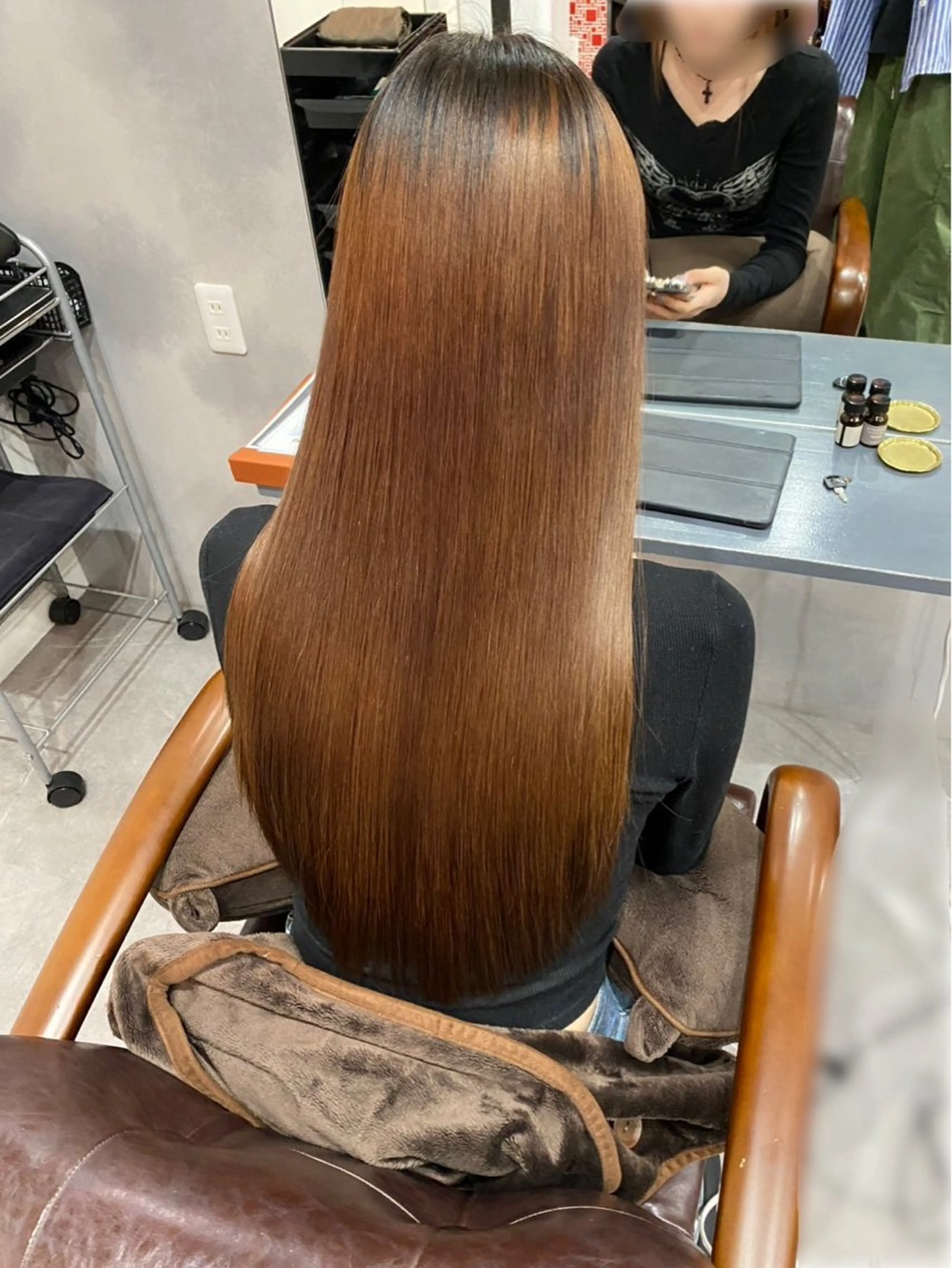 ロング カラー 佐藤 玲杏のヘアスタイル