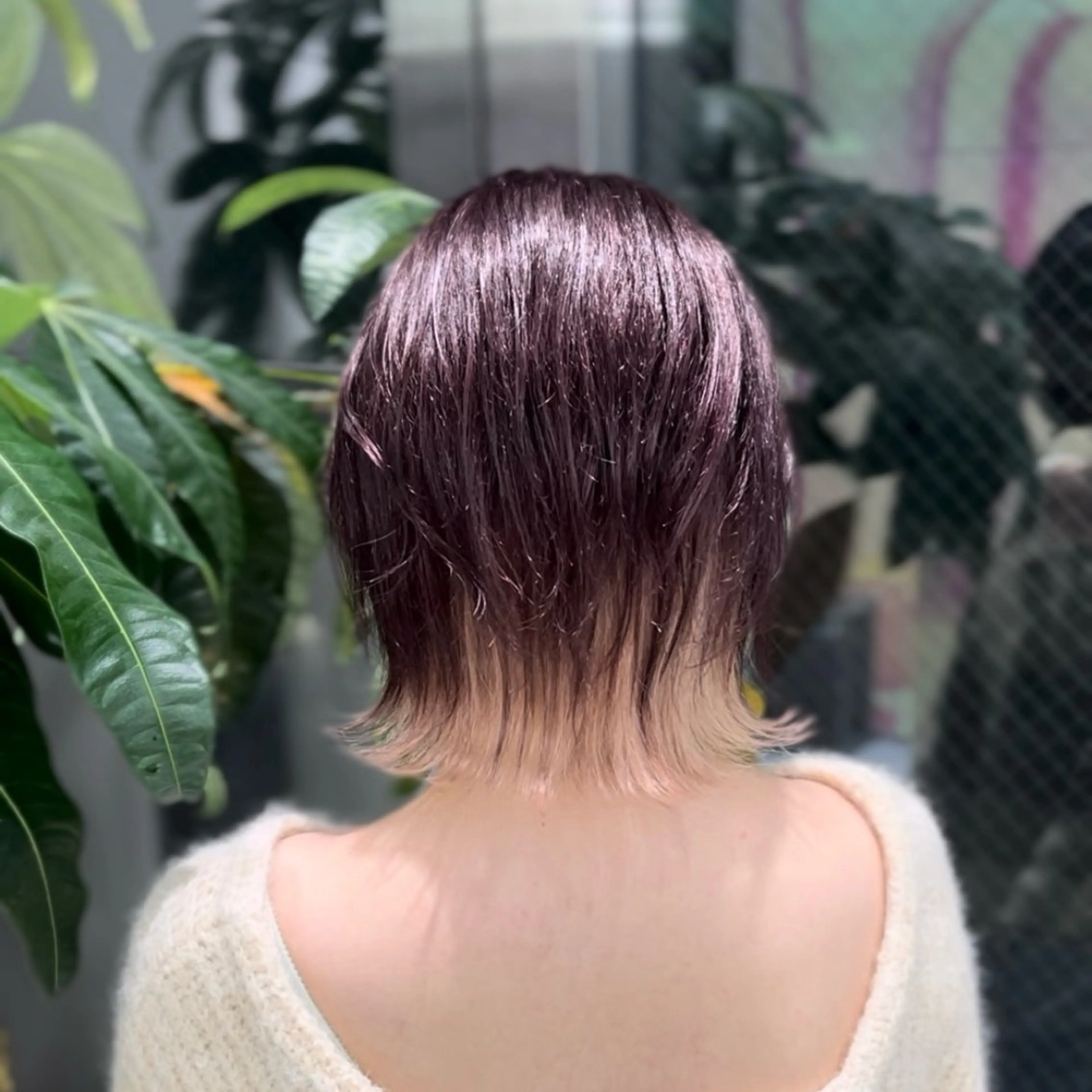 カラー ベージュ・グレー ジュ達人KOJIROのヘアスタイル