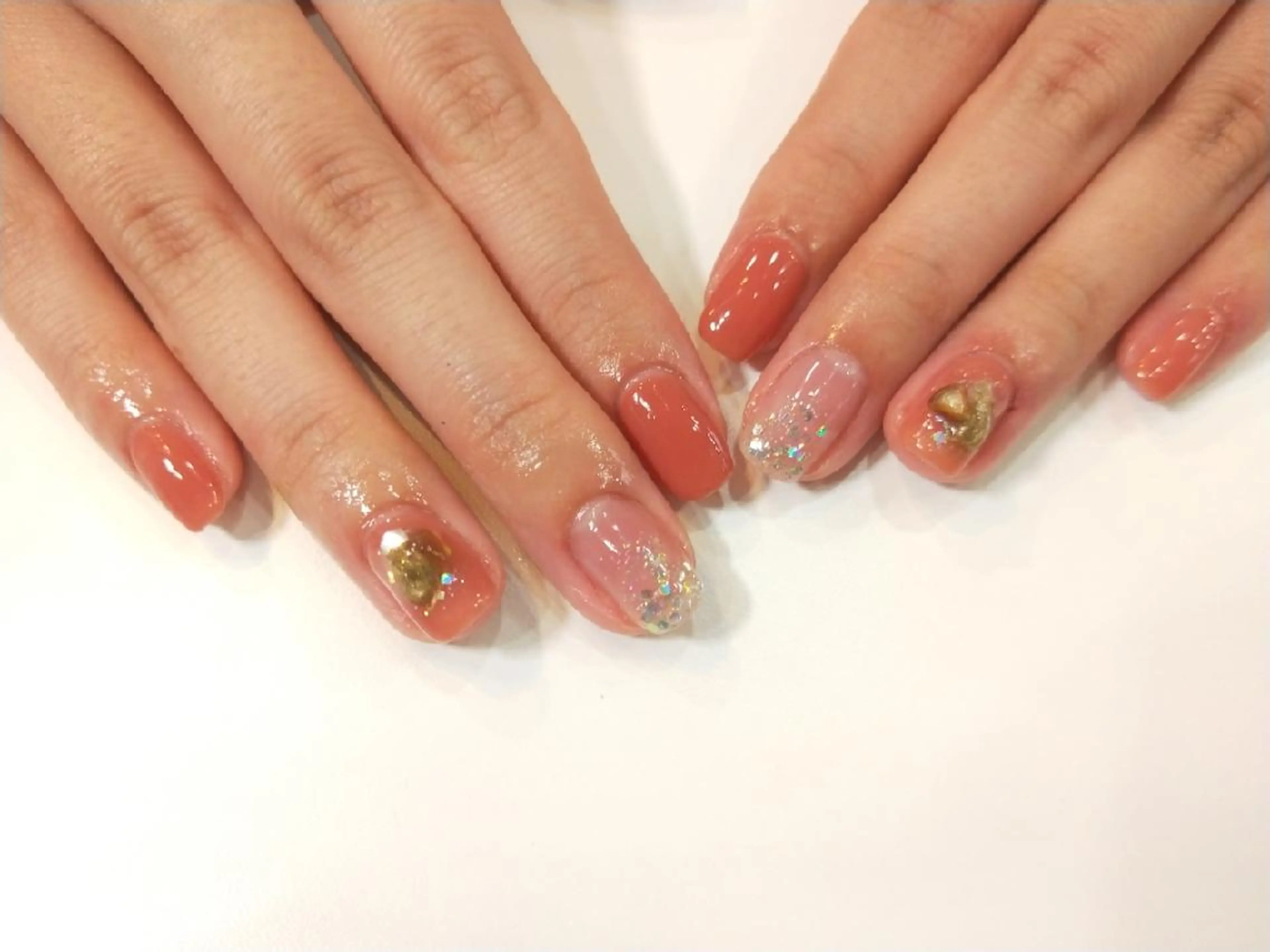 ネイル ハンドネイル ハンドケア R'well所属・はばすみれ🎀ﾈｲﾙ 光ﾌｪｲｼｬﾙ ﾍｱのネイルデザイン