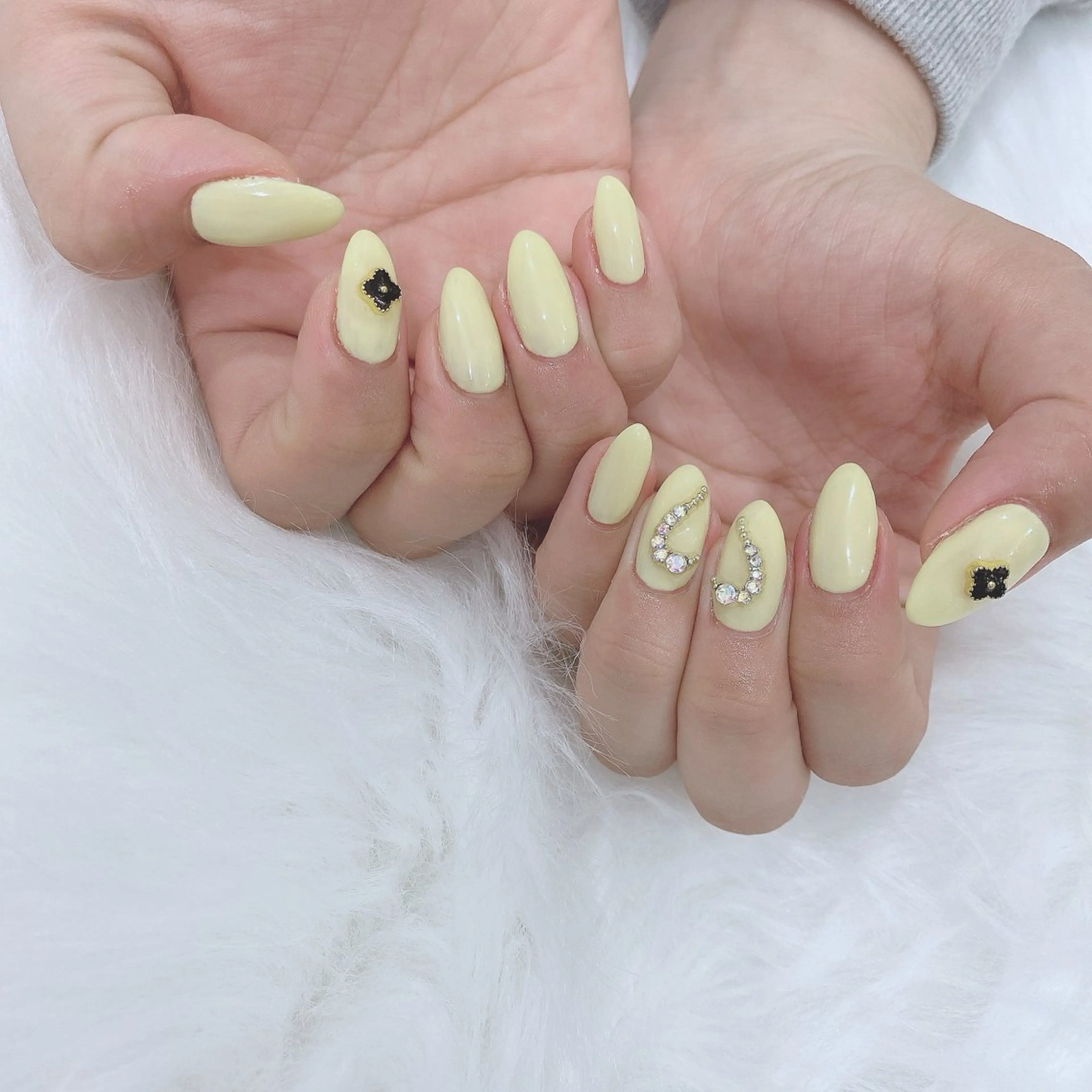 ネイル SOL NAILのネイルデザイン