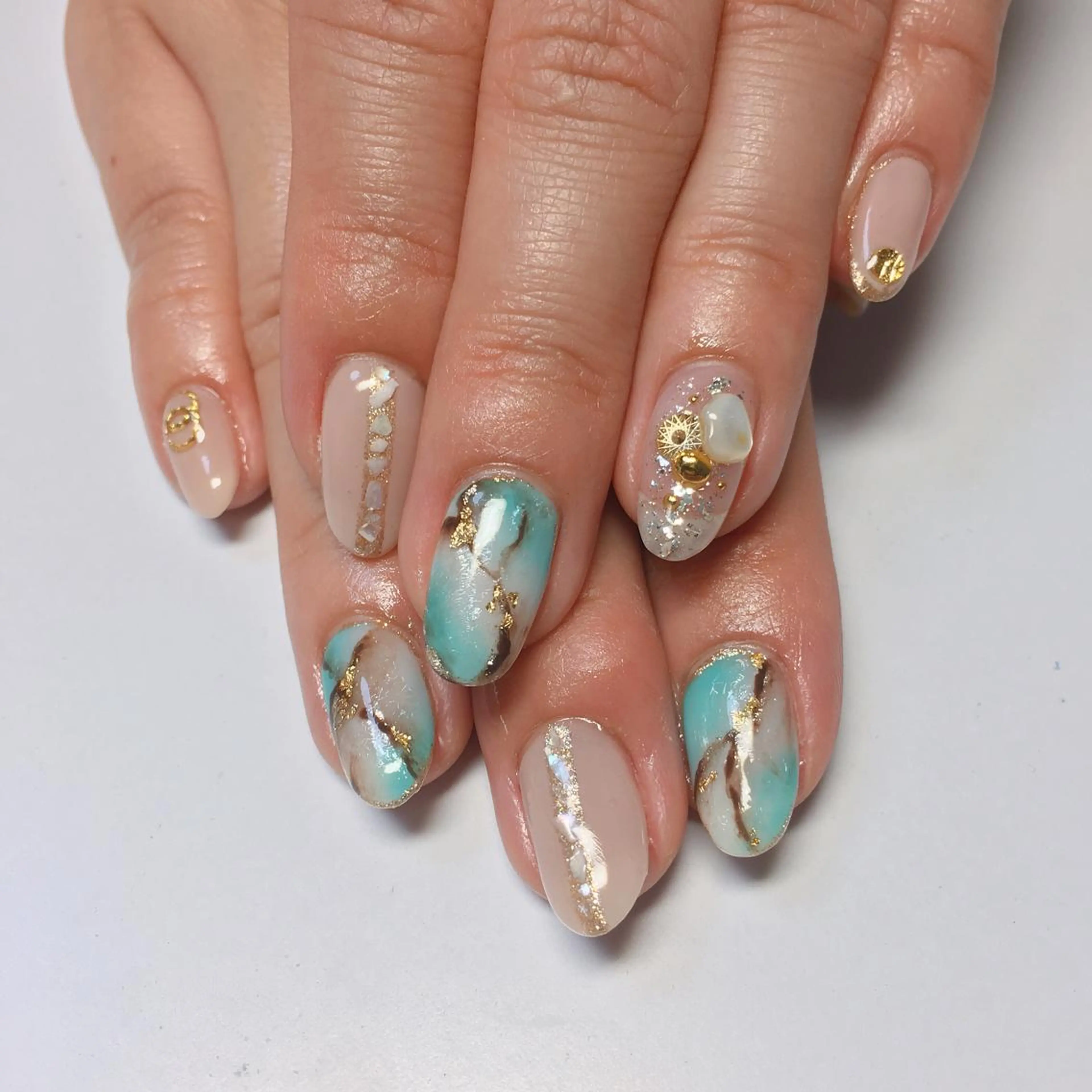 ネイル Emu Nailのネイルデザイン