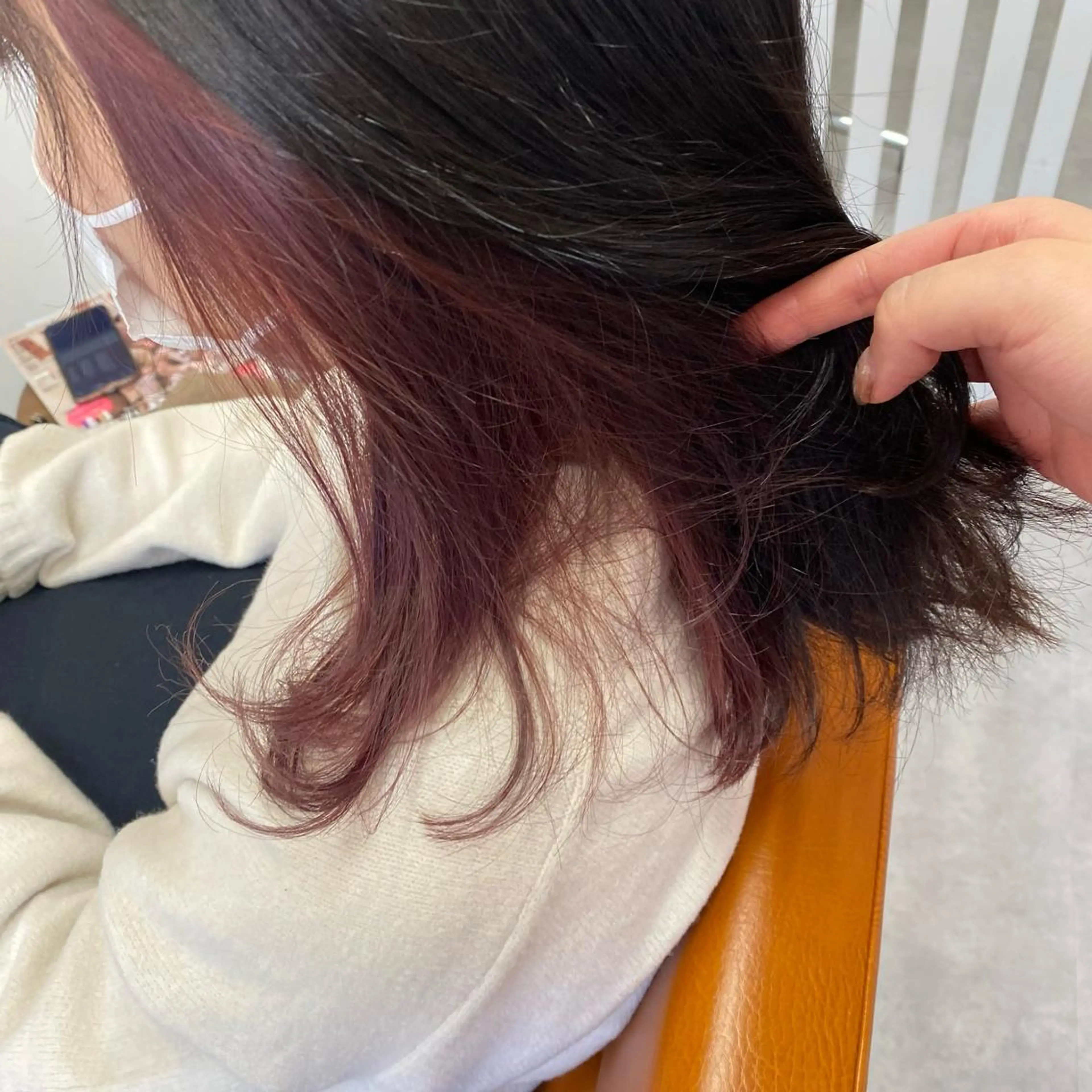 セミロング フラウヘアデザイン所属・大田 留衣のヘアスタイル