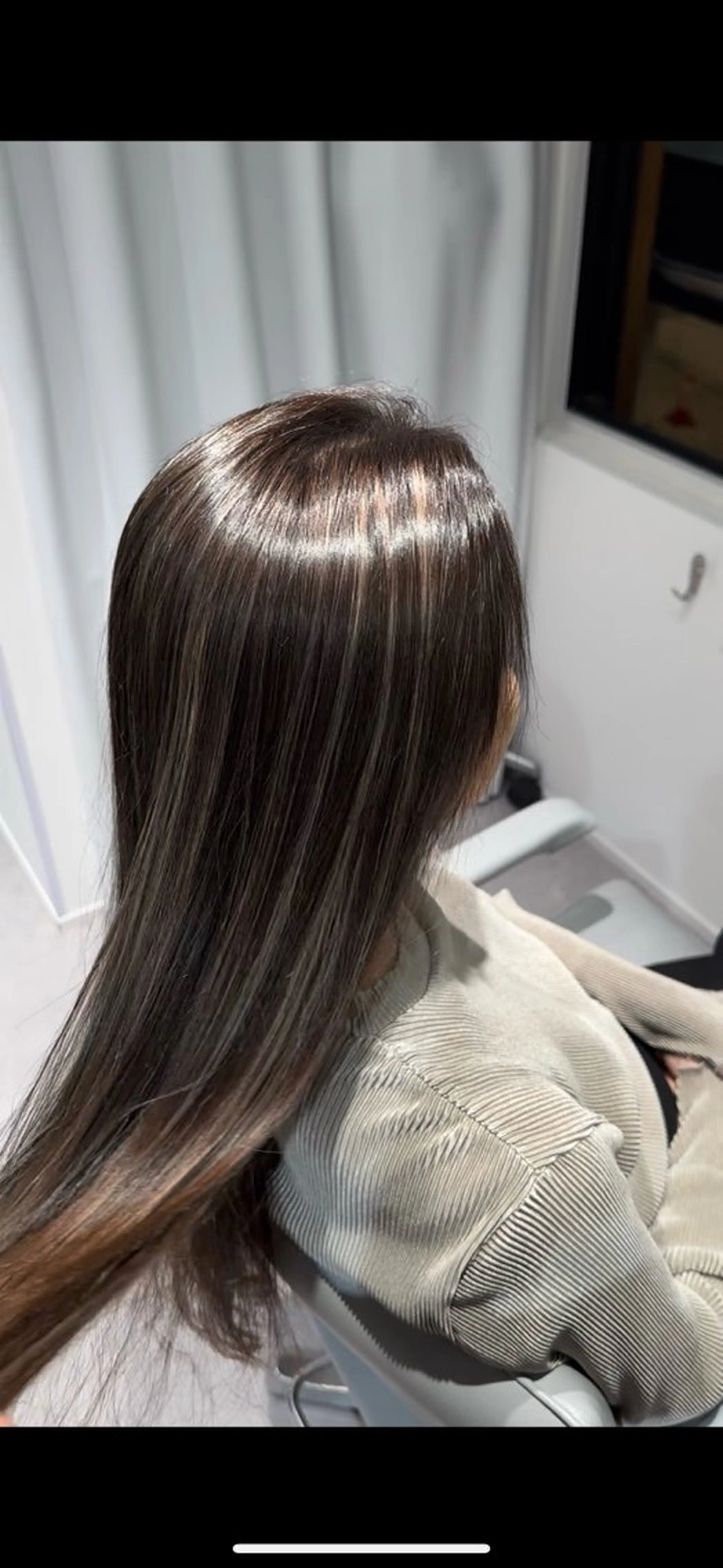 カラー Unique umekita所属・unique 松原吹季のヘアスタイル