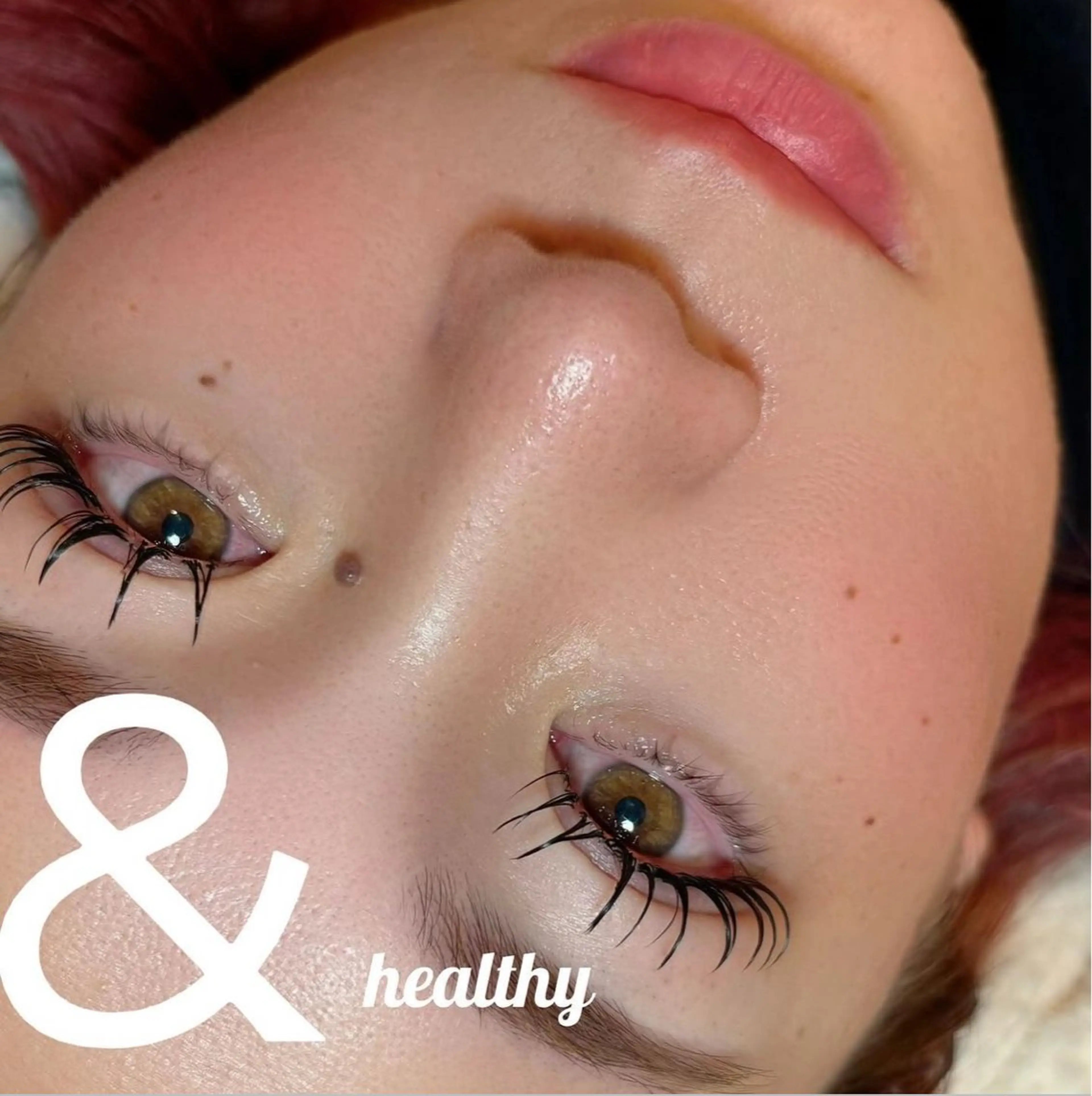 マツエク・マツパ アンジュール の家のヘアスタイル