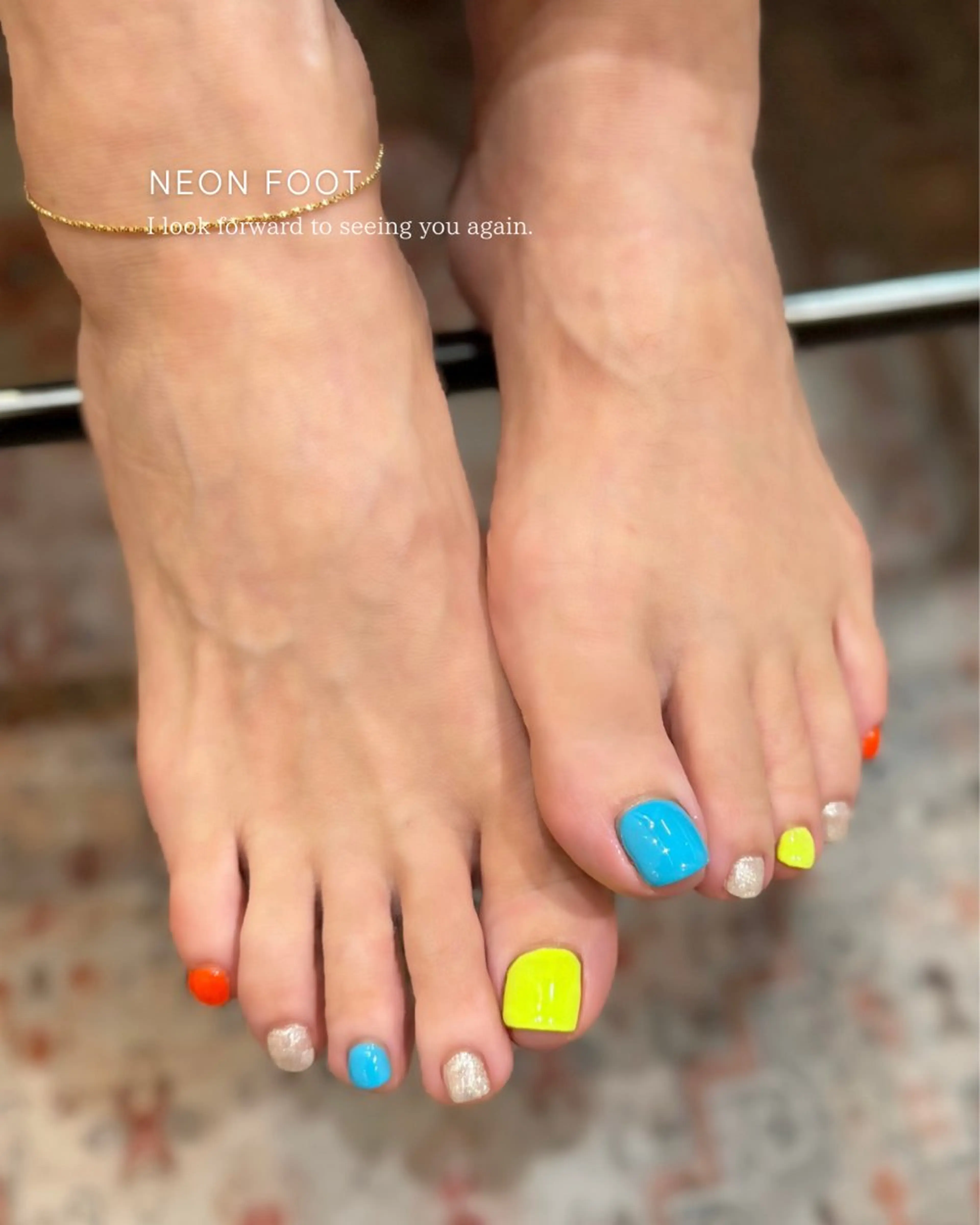 ネイル アートネイル フラワーネイル フットネイル ジェルネイル グラデーション フットネイル Seemly 千田町店所属・フラワーパラジェル 🌸シームリーエミのネイルデザイン