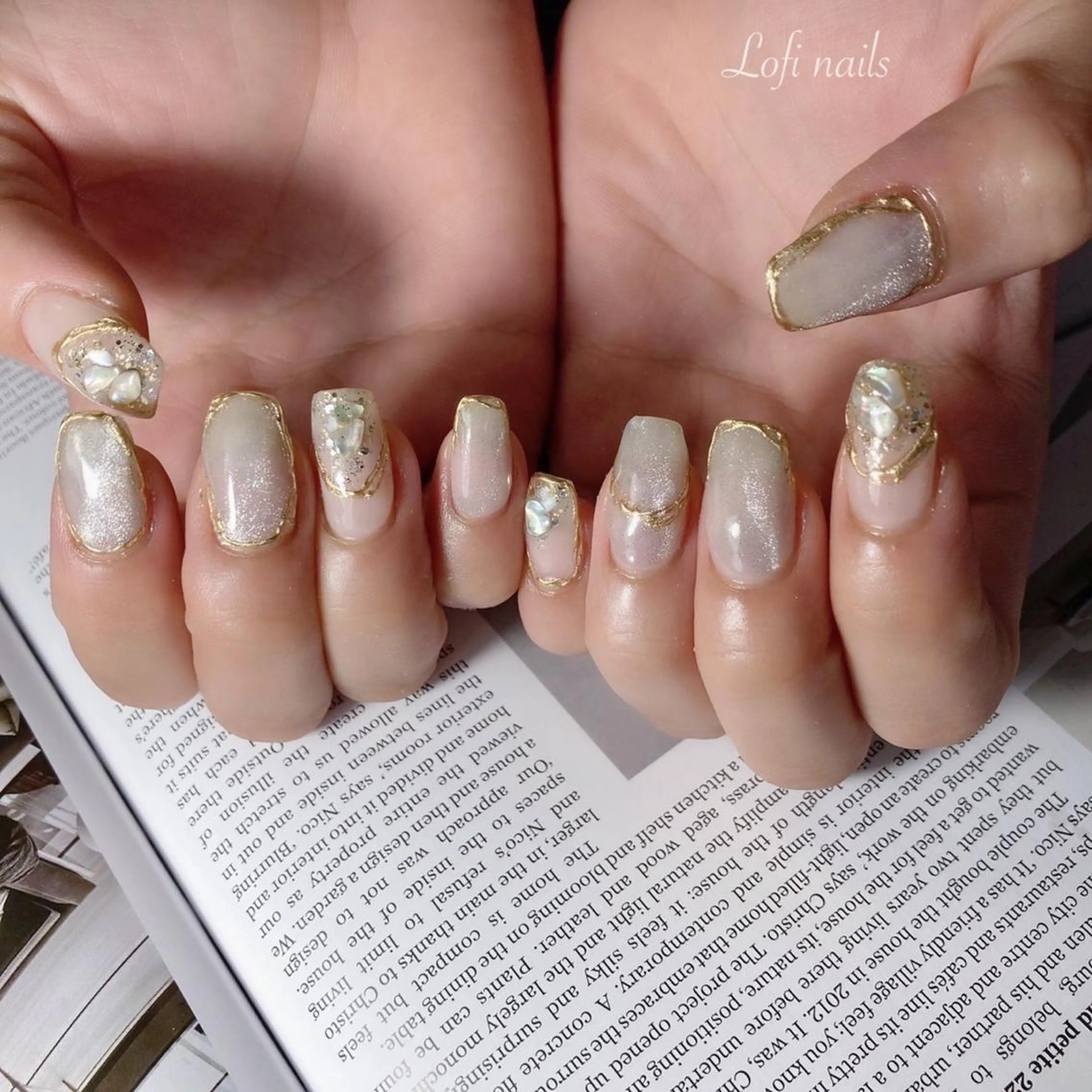 ネイル マグネットネイル ミラーネイル ストーンネイル Lofi nails ゆきこのネイルデザイン