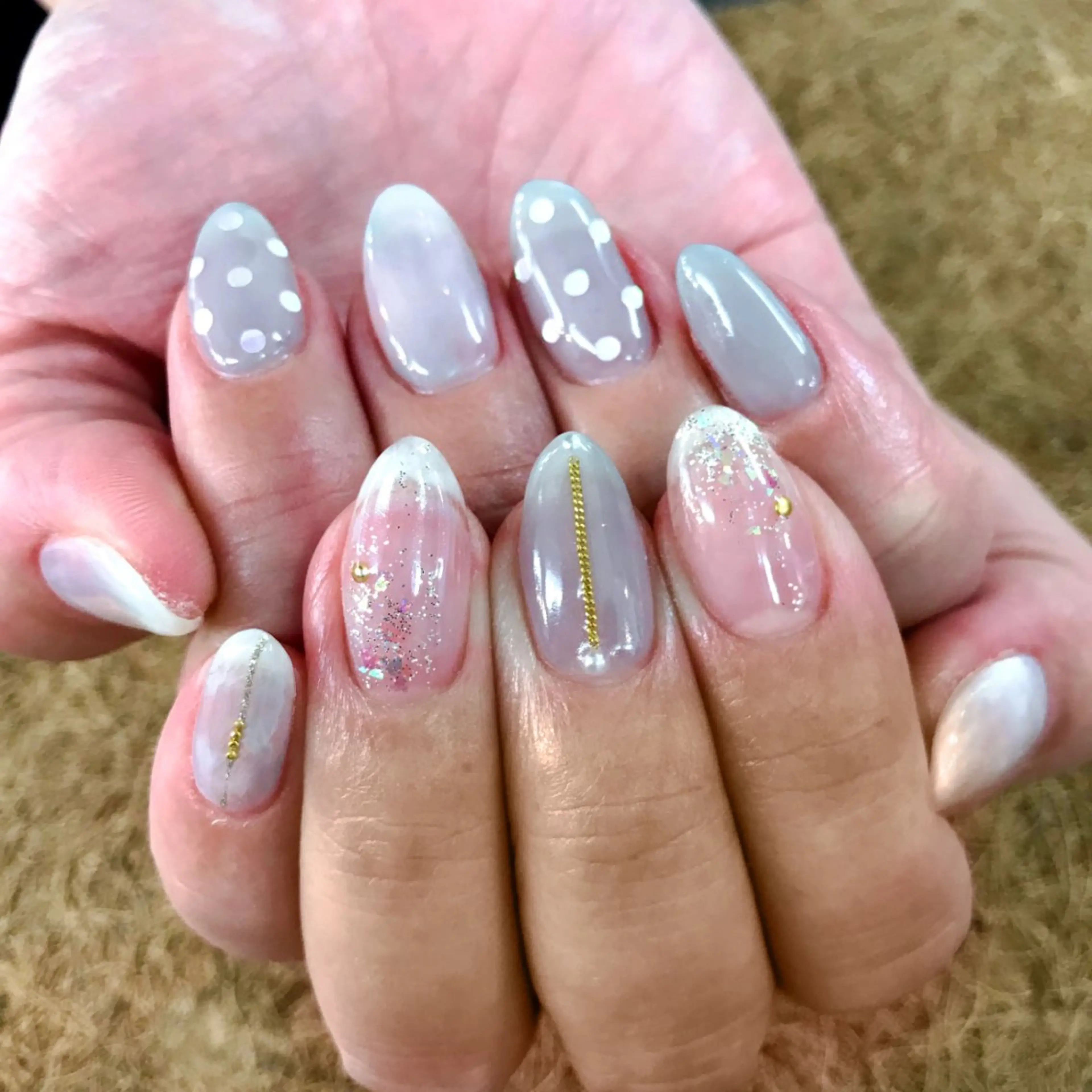 ネイル ドット ジェルネイル ハンドネイル NAIL MOONのネイルデザイン