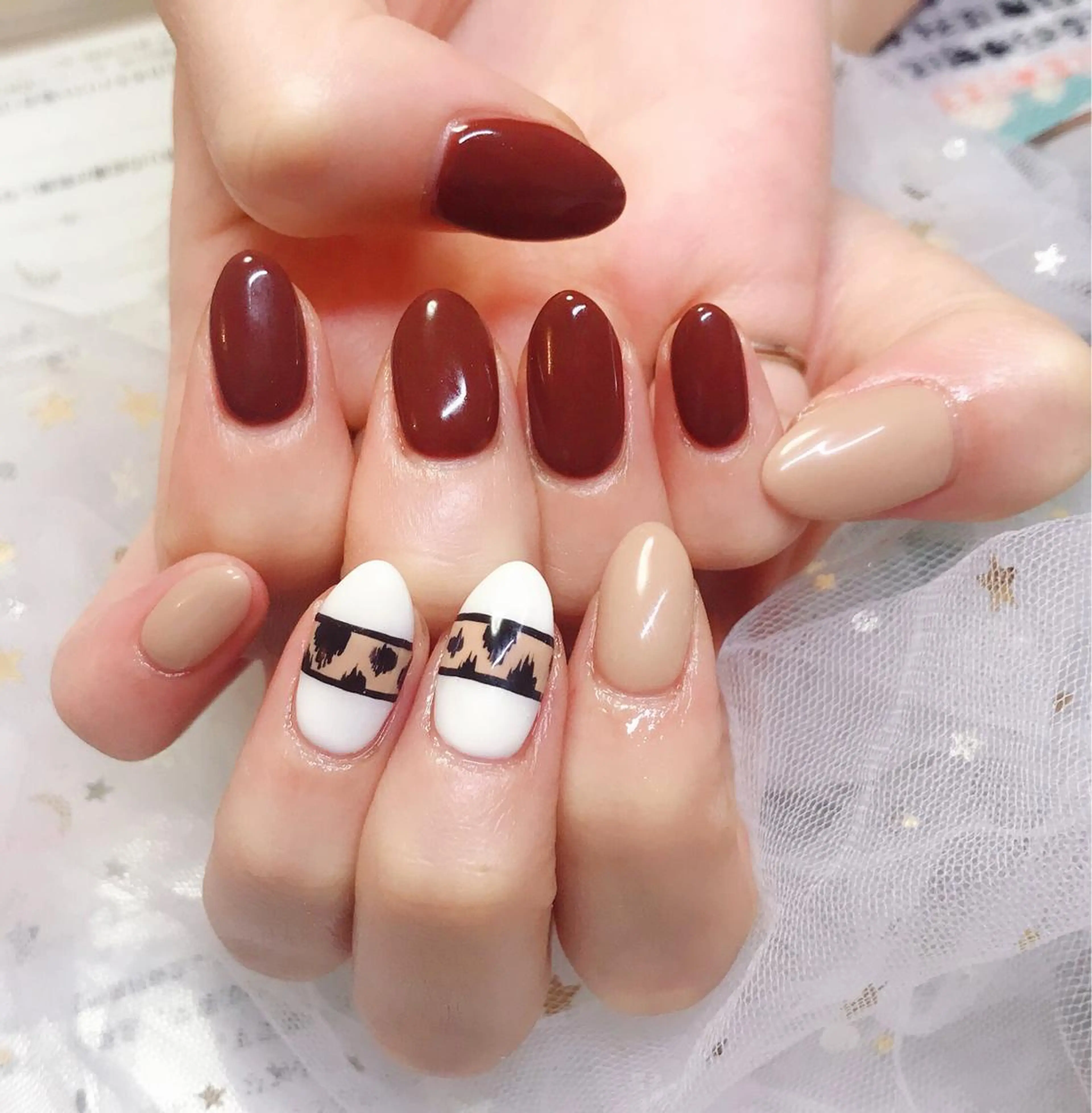 カラー ネイル アートネイル Q Free nailsのネイルデザイン