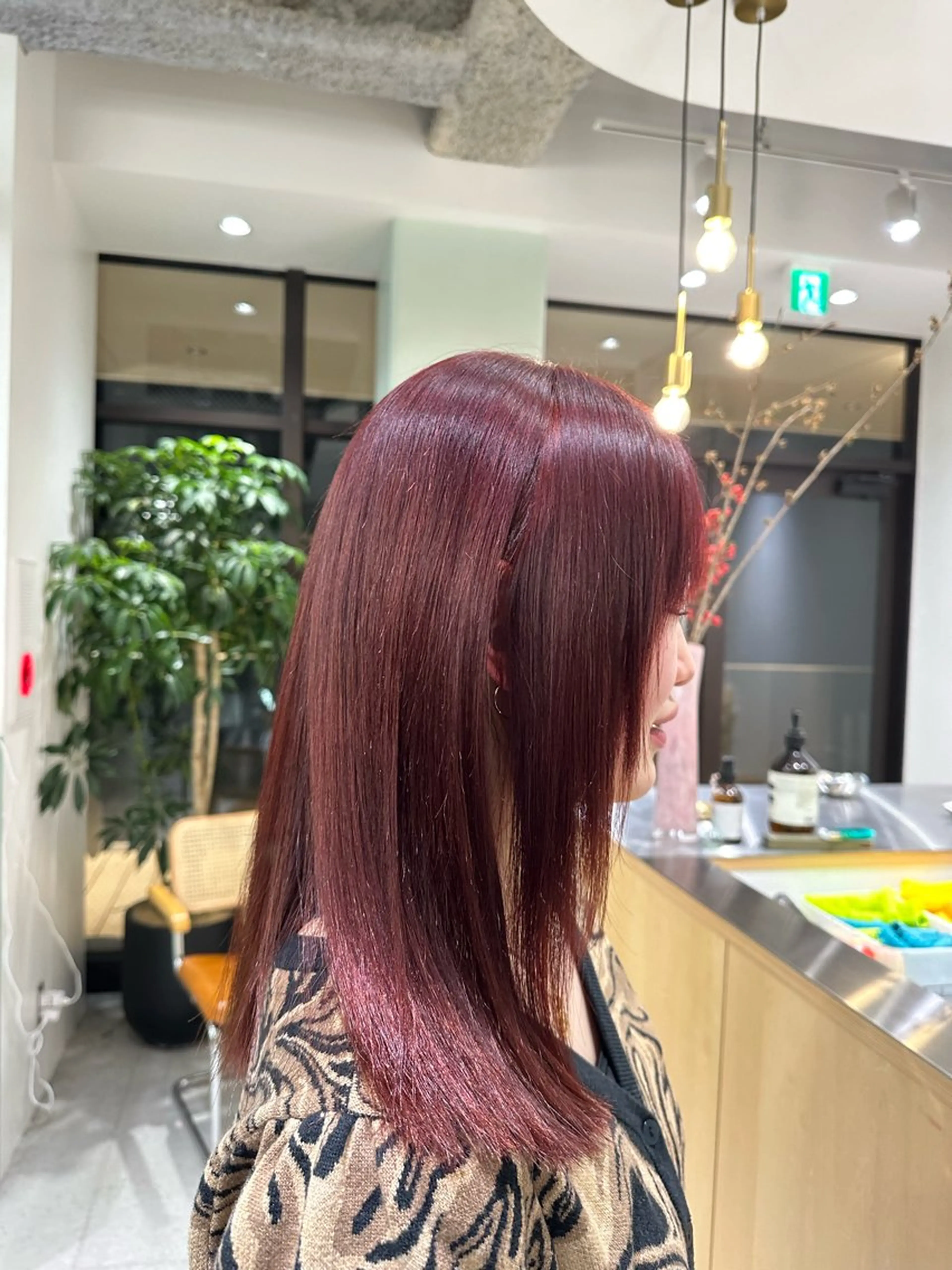 セミロング ヘアカラー 🍇透明感カラー/ カットひかる🍒のヘアスタイル