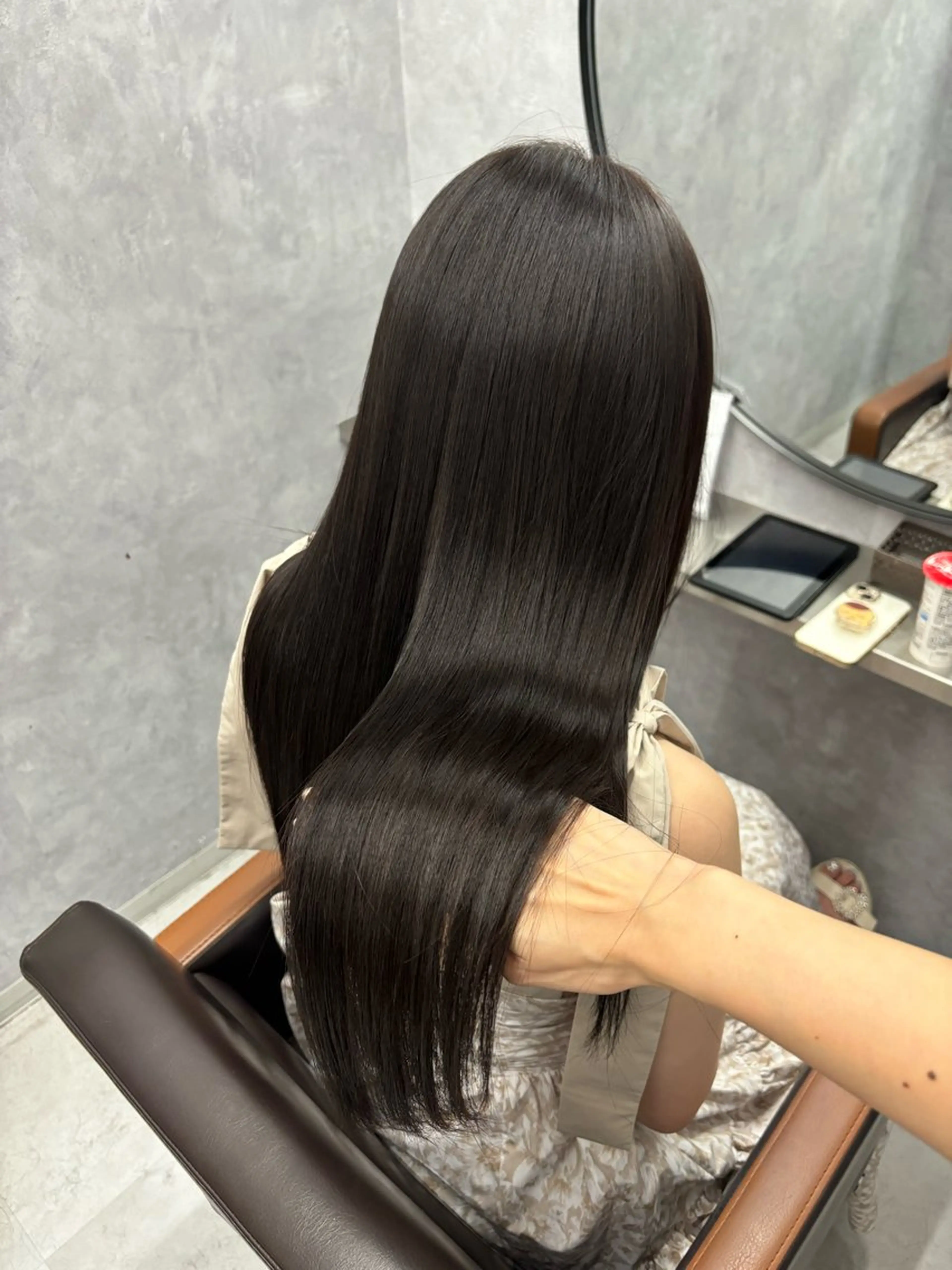 ロング カラー カット ヘアカラー トリートメント NUMBER_ ユイナのヘアスタイル