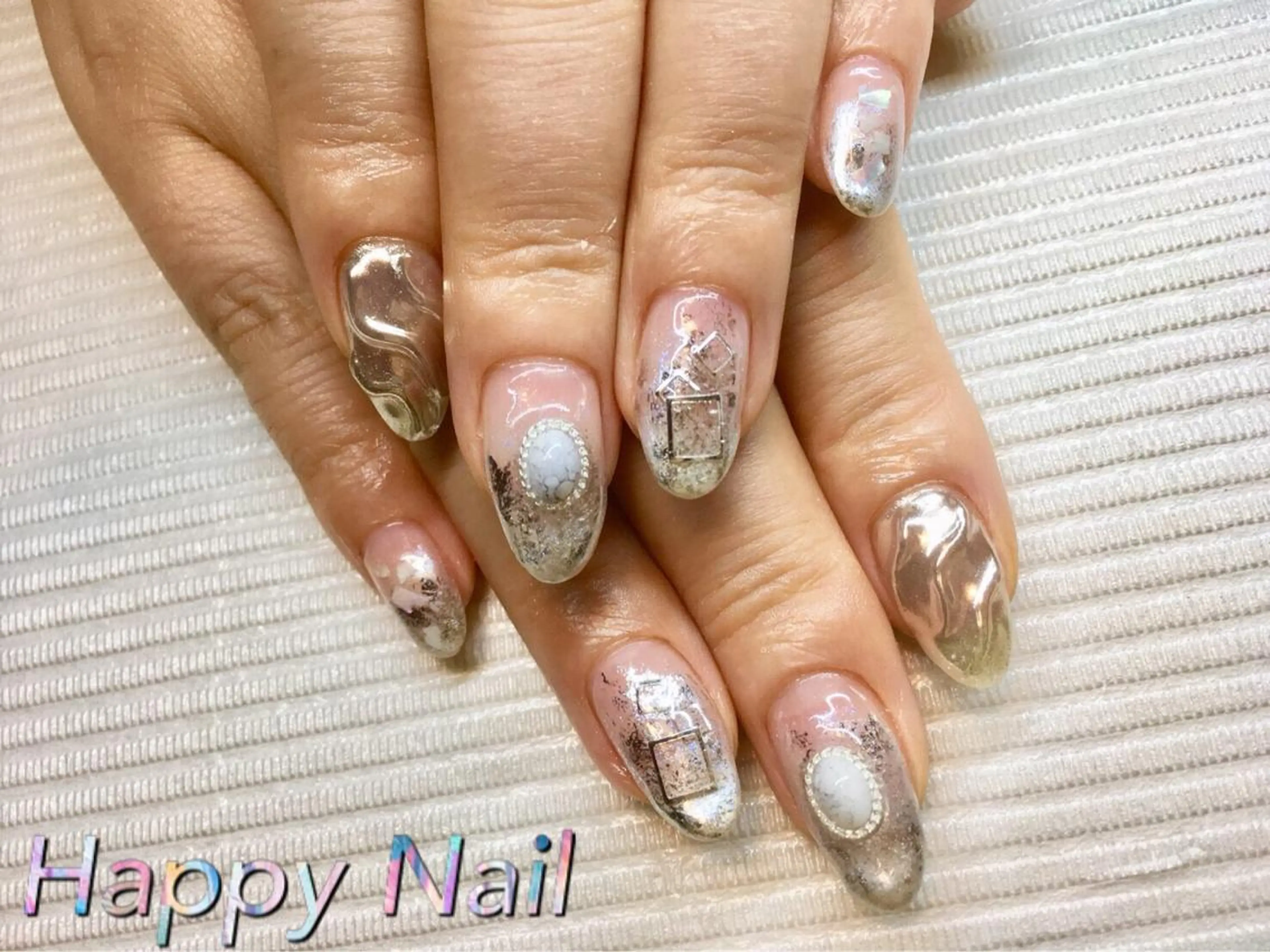 ネイル Happy Nailのネイルデザイン