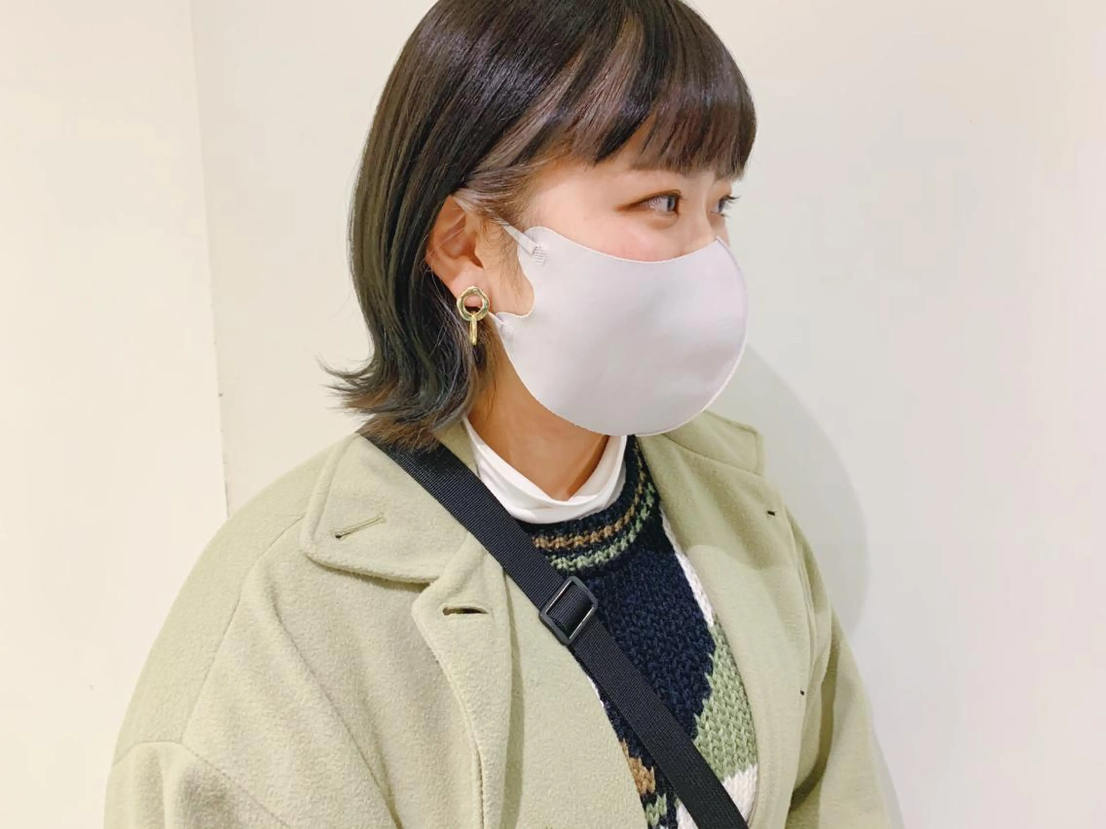 ショート カラー タカハシ ハヤトのヘアスタイル