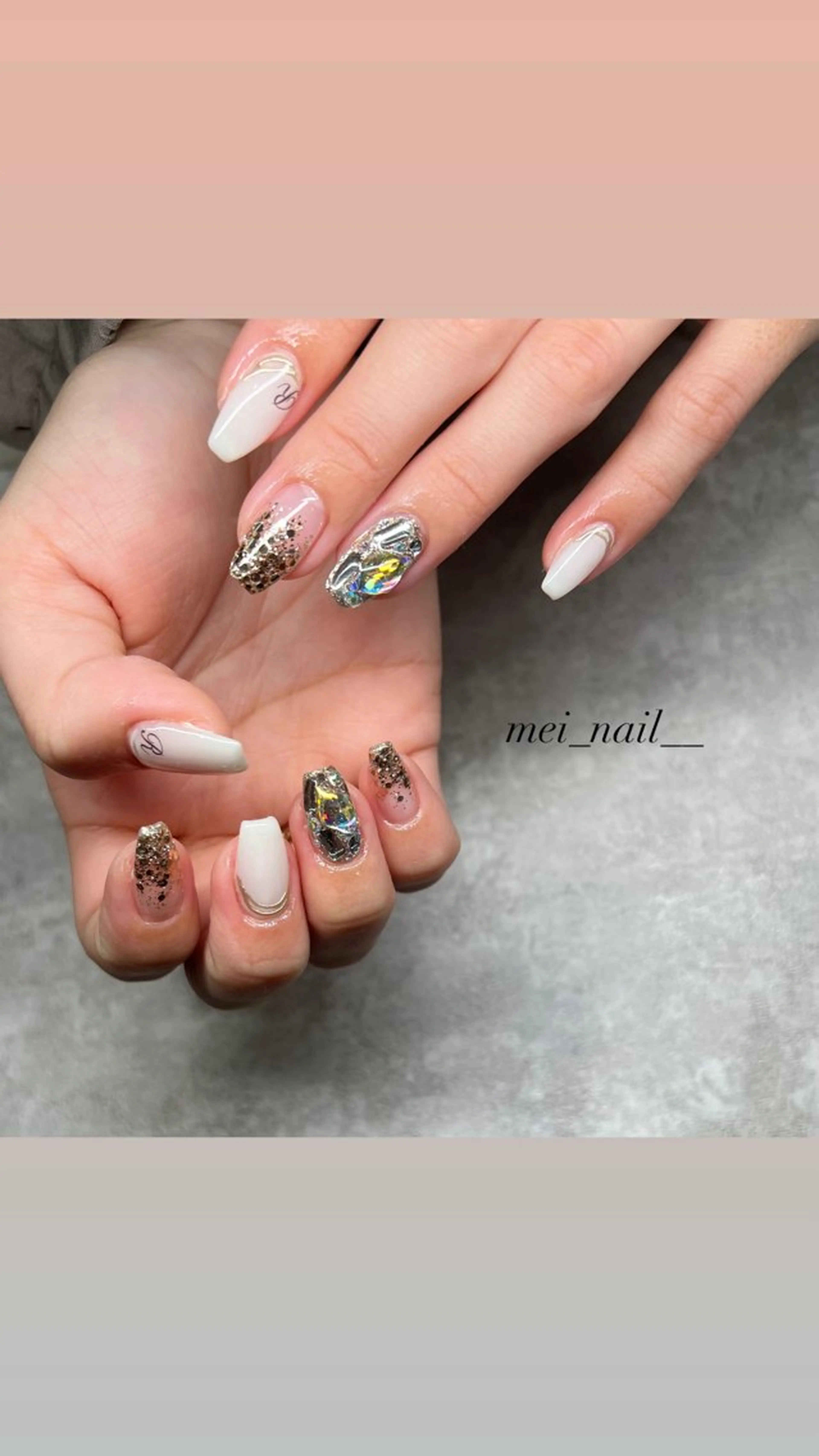 ネイル est nail所属・永山 芽生子のネイルデザイン