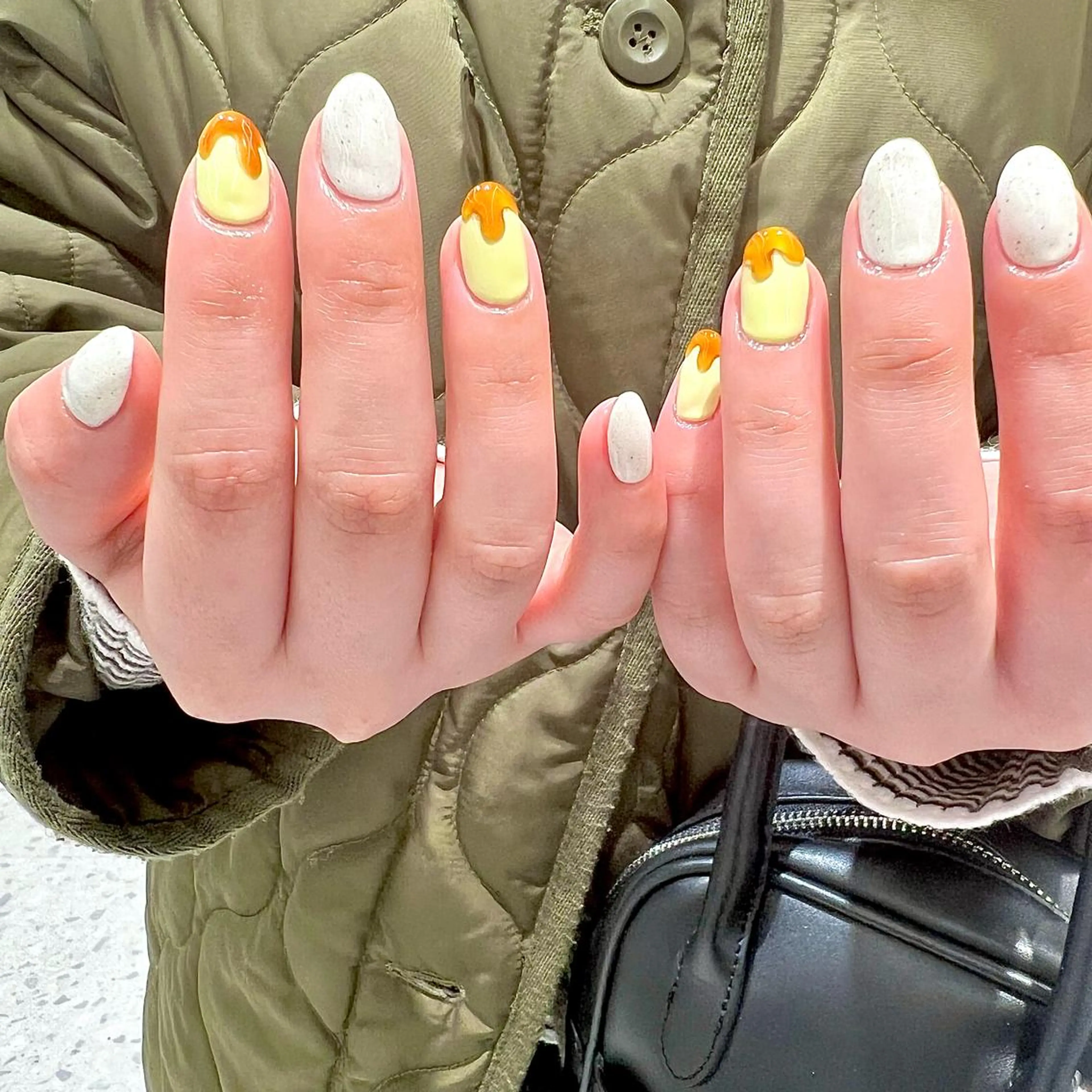 ネイル ハンドネイル 🧁🥕 asukaのネイルデザイン