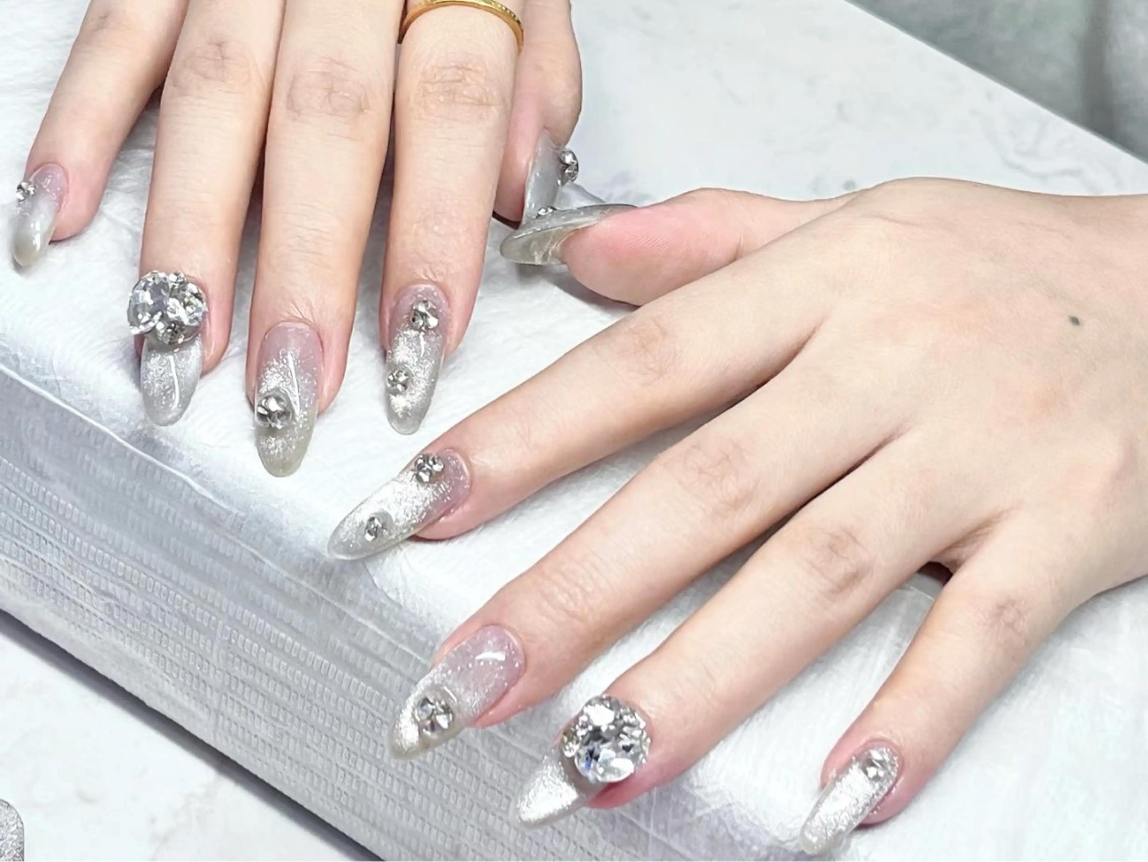 ネイル ネイルサロン Jasmine 池袋東口所属・YU RIのネイルデザイン