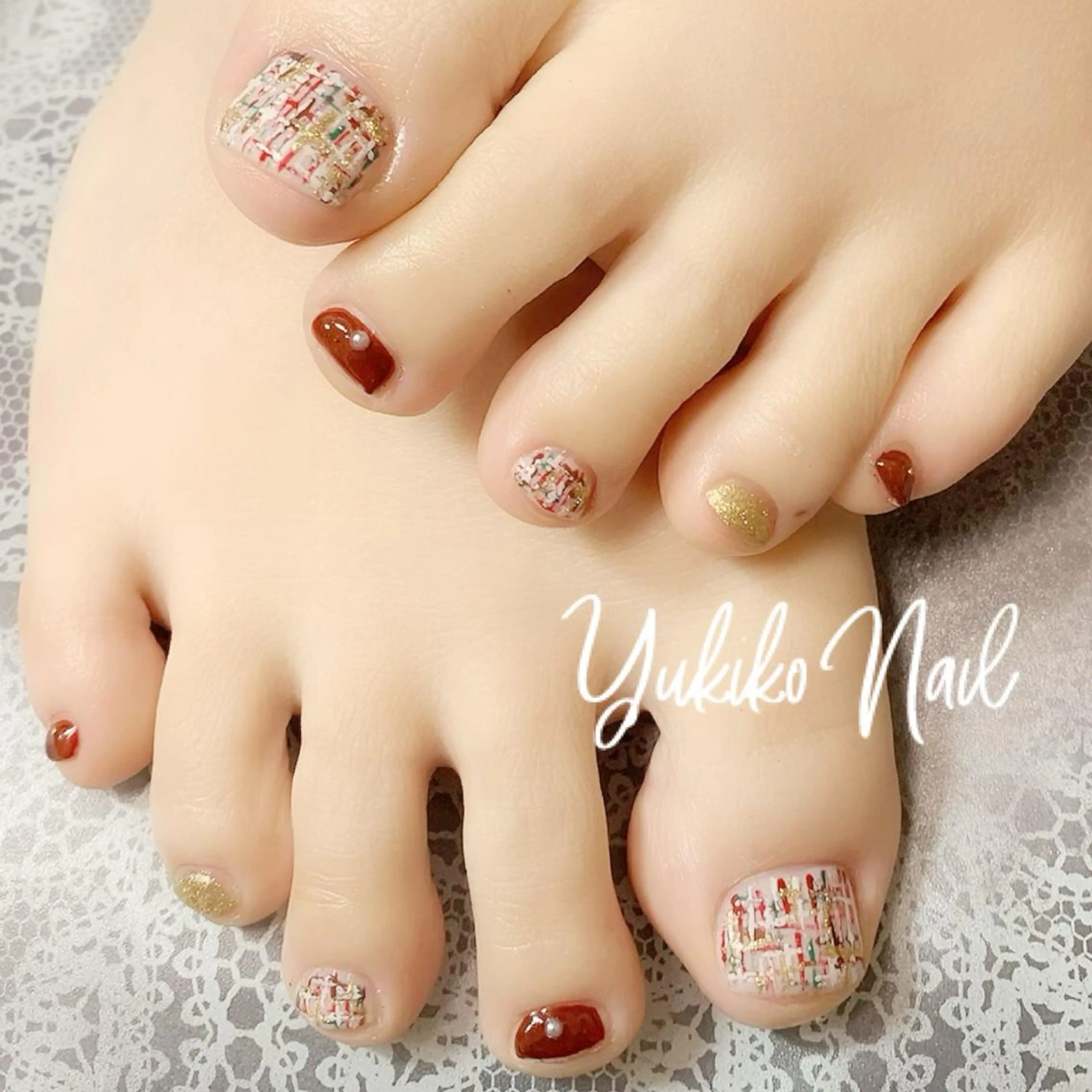 ネイル フットネイル 持ち込み ツイードネイル フットネイル ユキコ ネイルのネイルデザイン