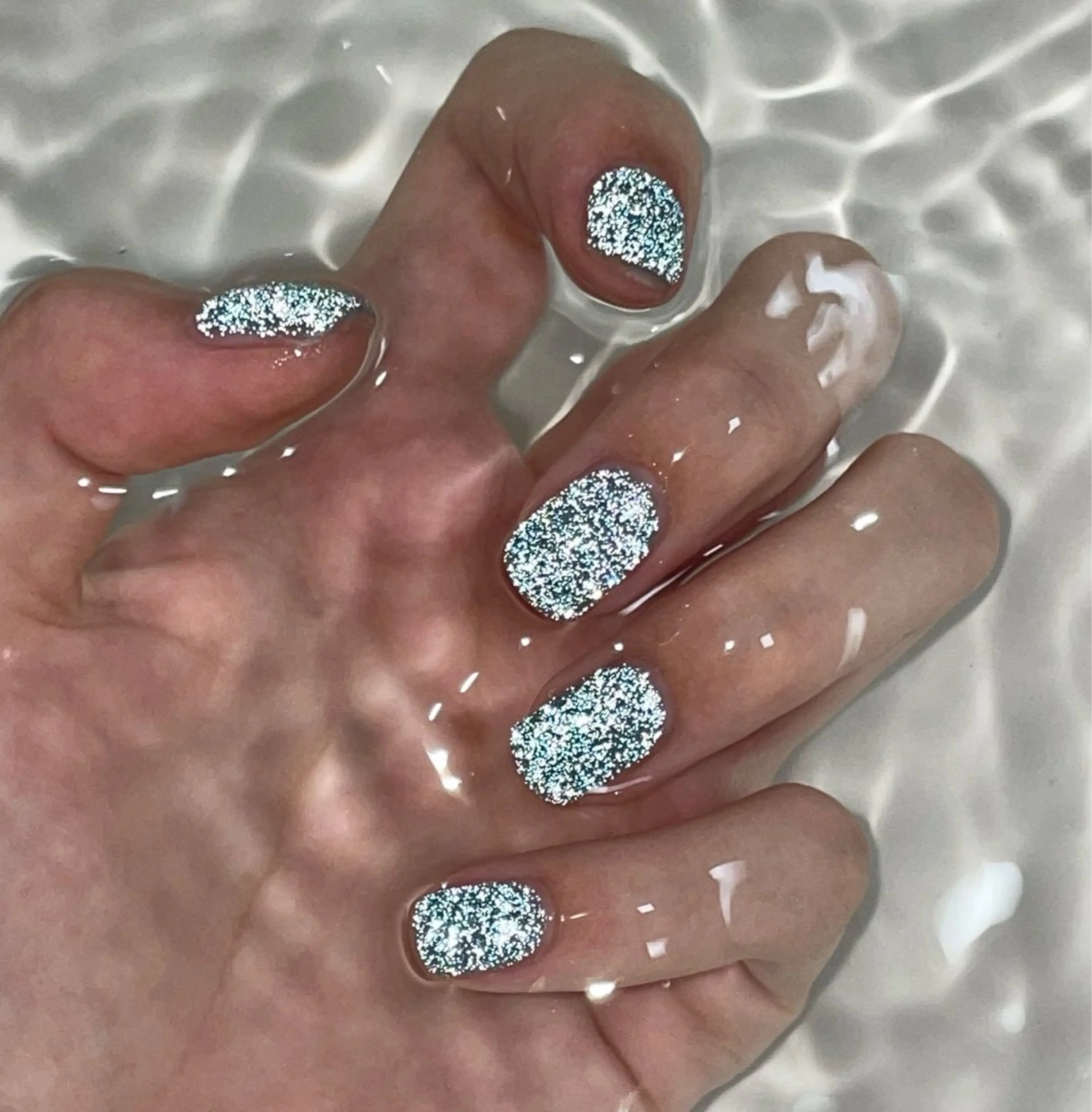 ネイル ハンドネイル if所属・yo yoのネイルデザイン