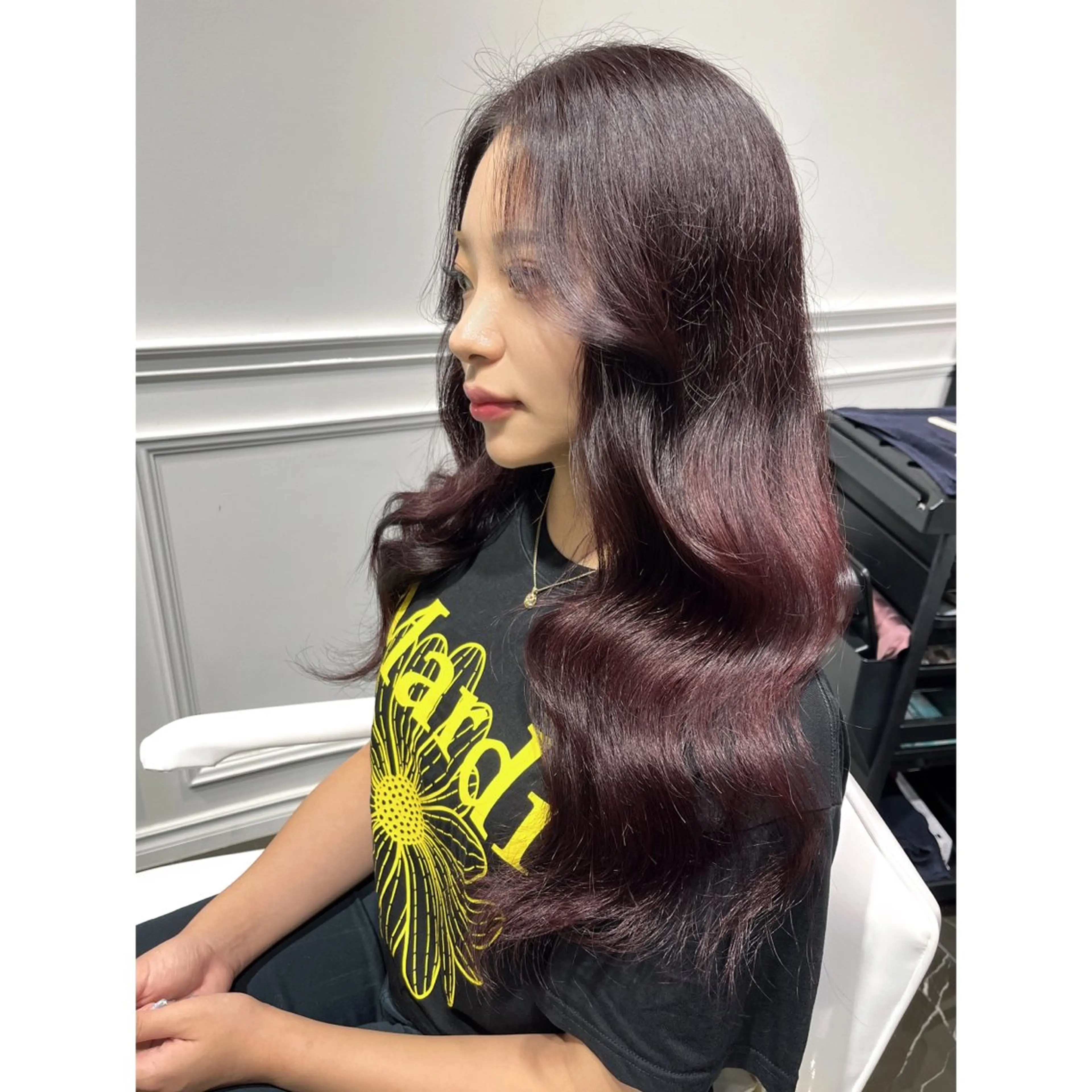 ロング カラー ブリーチ ヘアカラー LOTTA CUCCI所属・miyu /トレンド カラー×艶髪のヘアスタイル